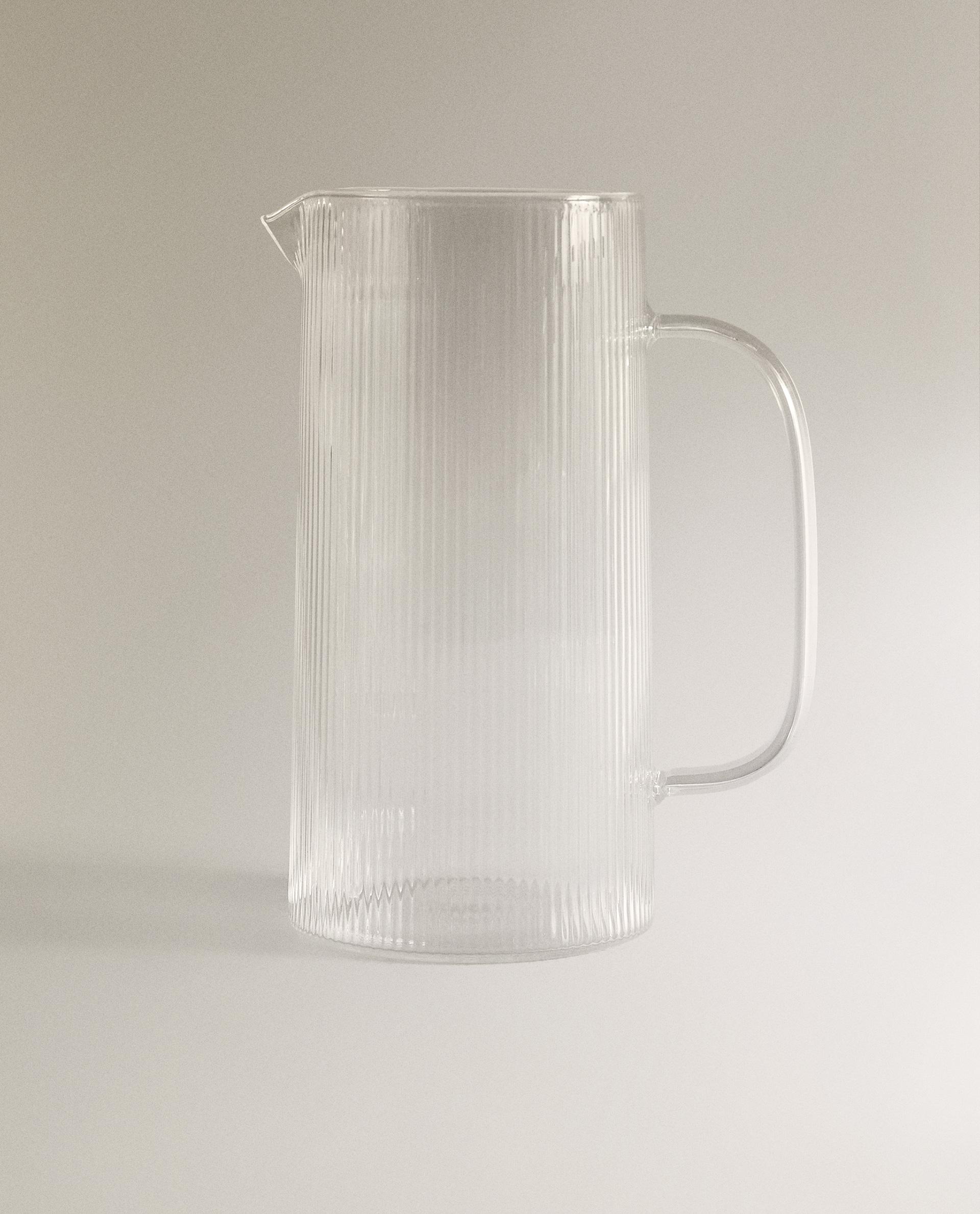 BOROSILICATE JUG WITH LINE DESIGN