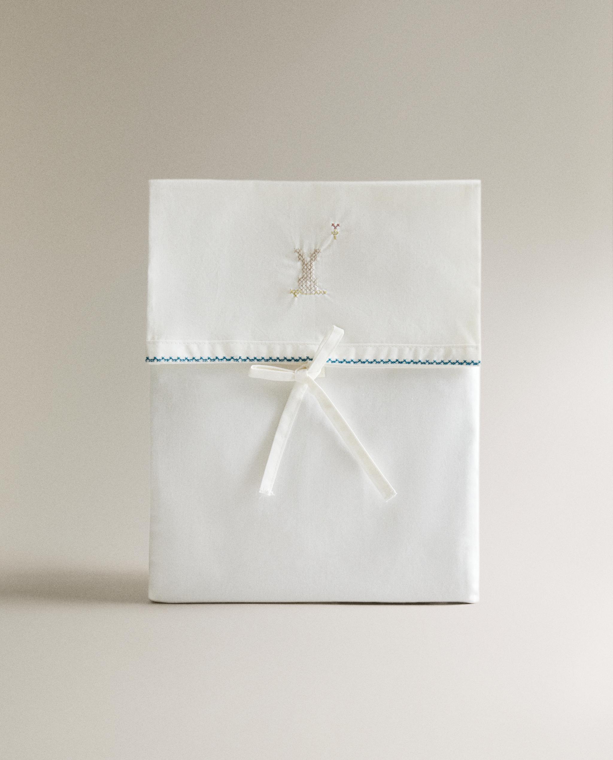 RABBIT COT PILLOWCASE AND FLAT SHEET SET product thumbnail 3