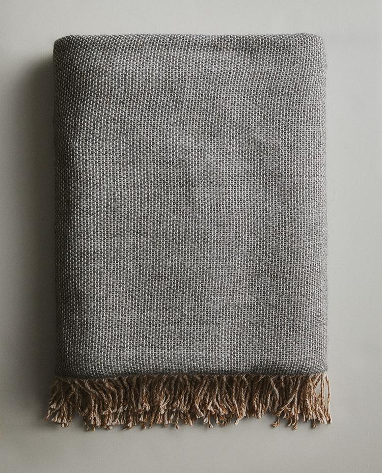 WOOL AND ALPACA THROW