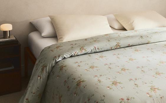 FLORAL BRANCH SATEEN DUVET COVER (300 THREAD COUNT)