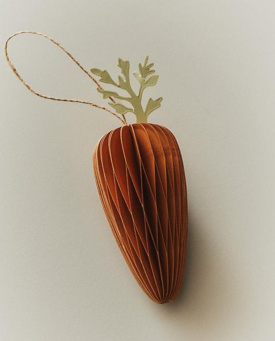 PACK OF DECORATIVE PAPER CARROT DECORATIONS (PACK OF 2) PACK OF DECORATIVE PAPER CARROT DECORATIONS (PACK OF 2)