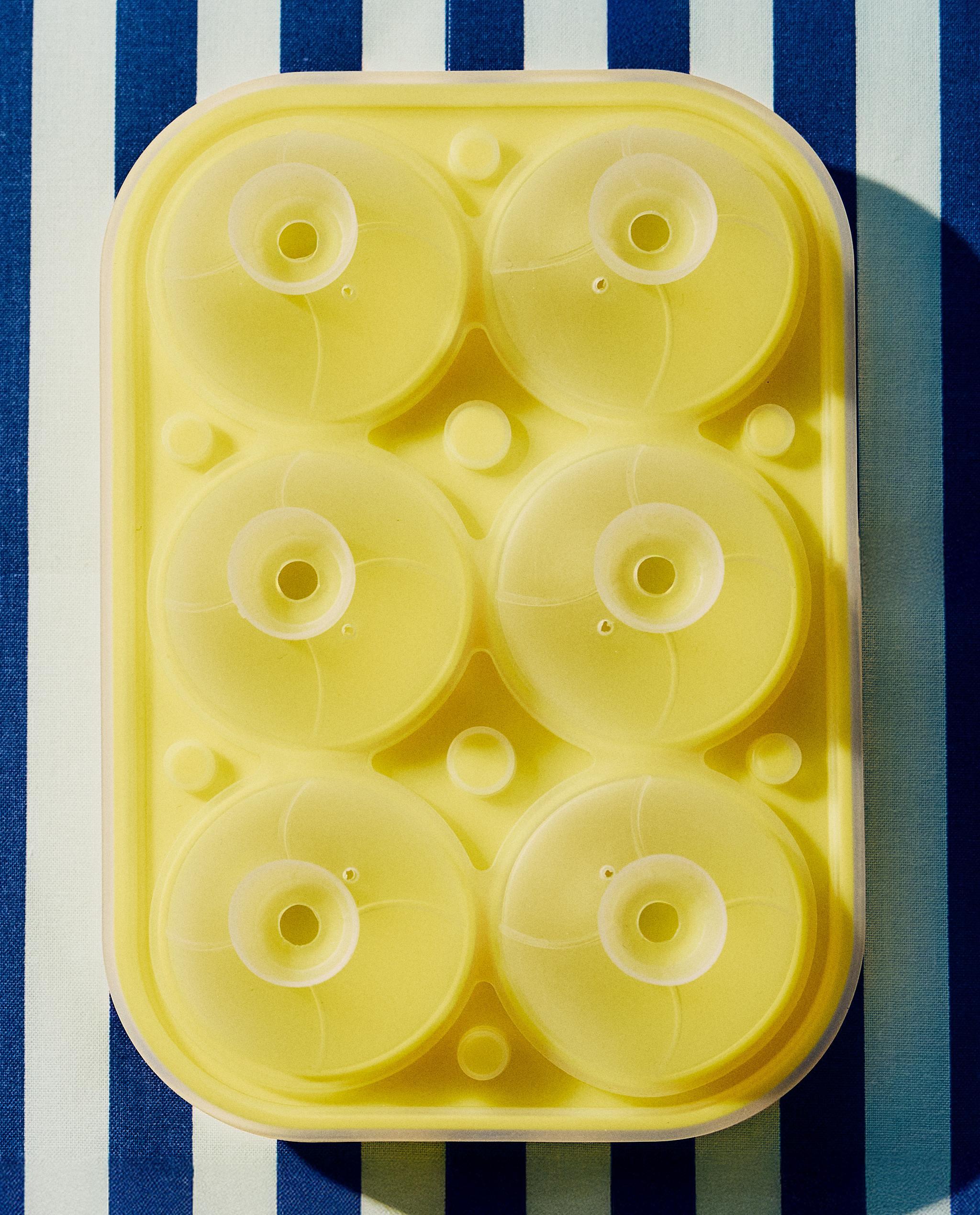 SPHERE 6 ICE CUBE MOULD product thumbnail 10