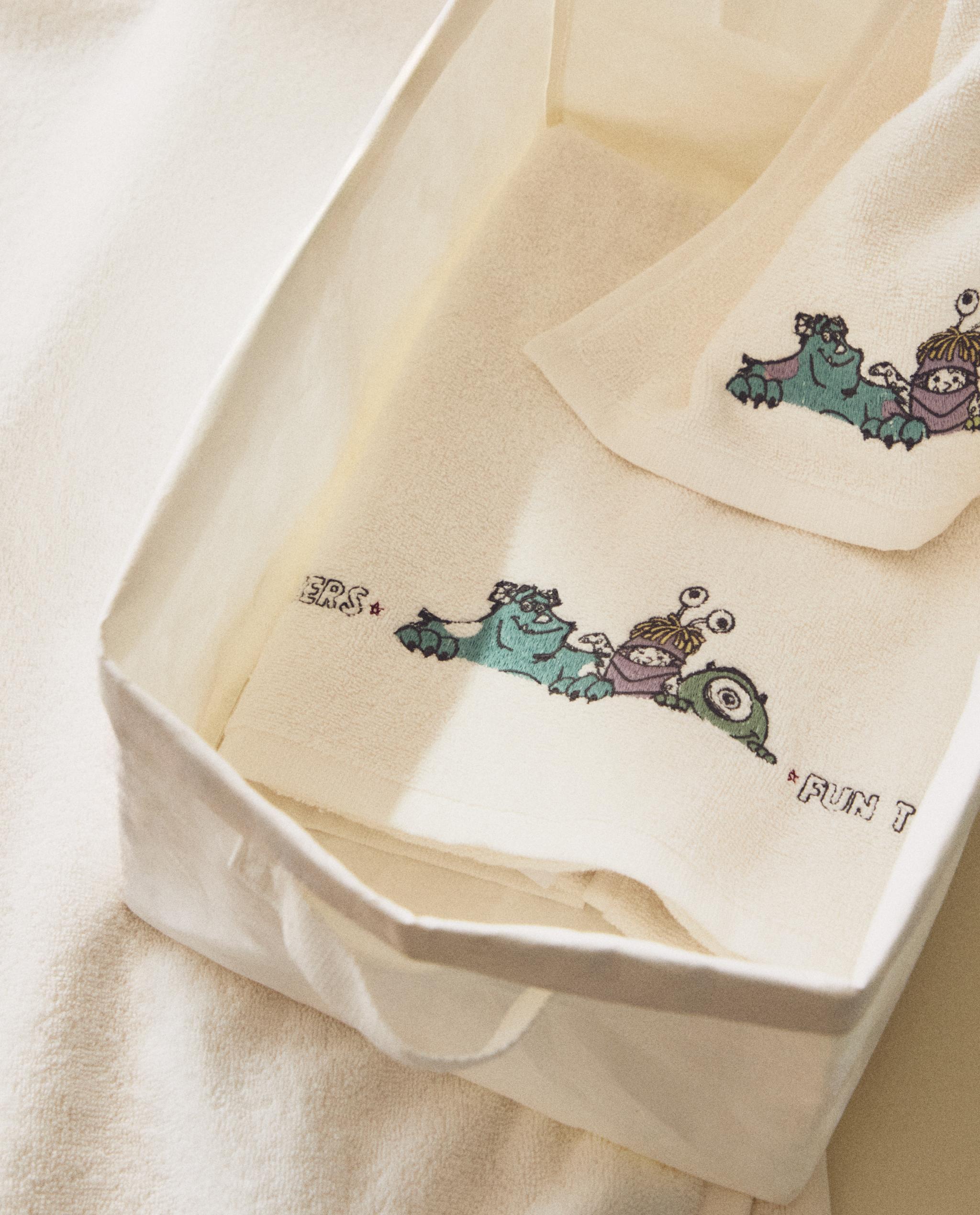 KIDS’ MONSTERS, INC. ©DISNEY/PIXAR TOWEL product thumbnail 10