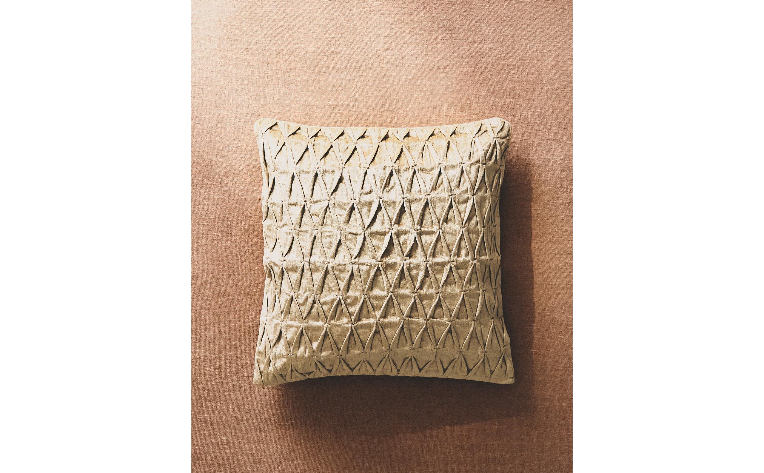 クッションカバー ZARAHOME  Cushion Cover プリーツ クッションカバー | Zara Home 日本/Japan