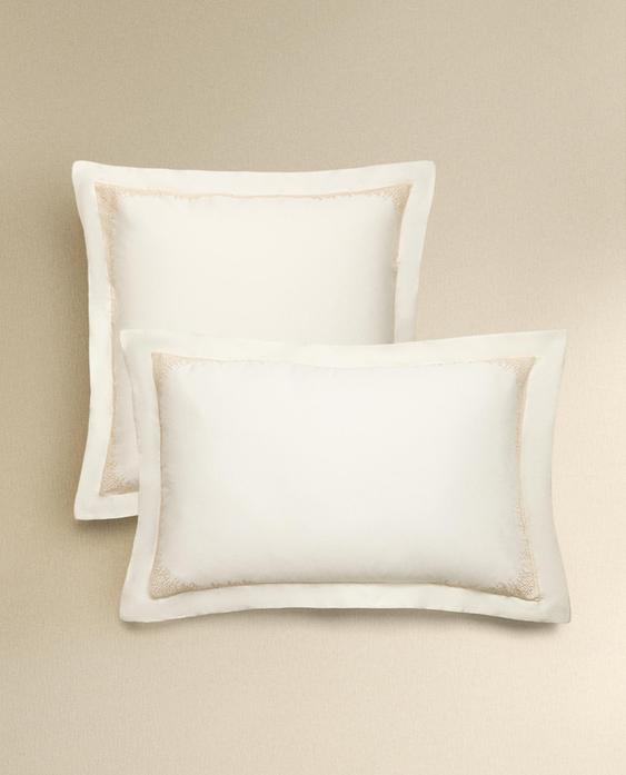 EMBROIDERED SATEEN PILLOWCASE