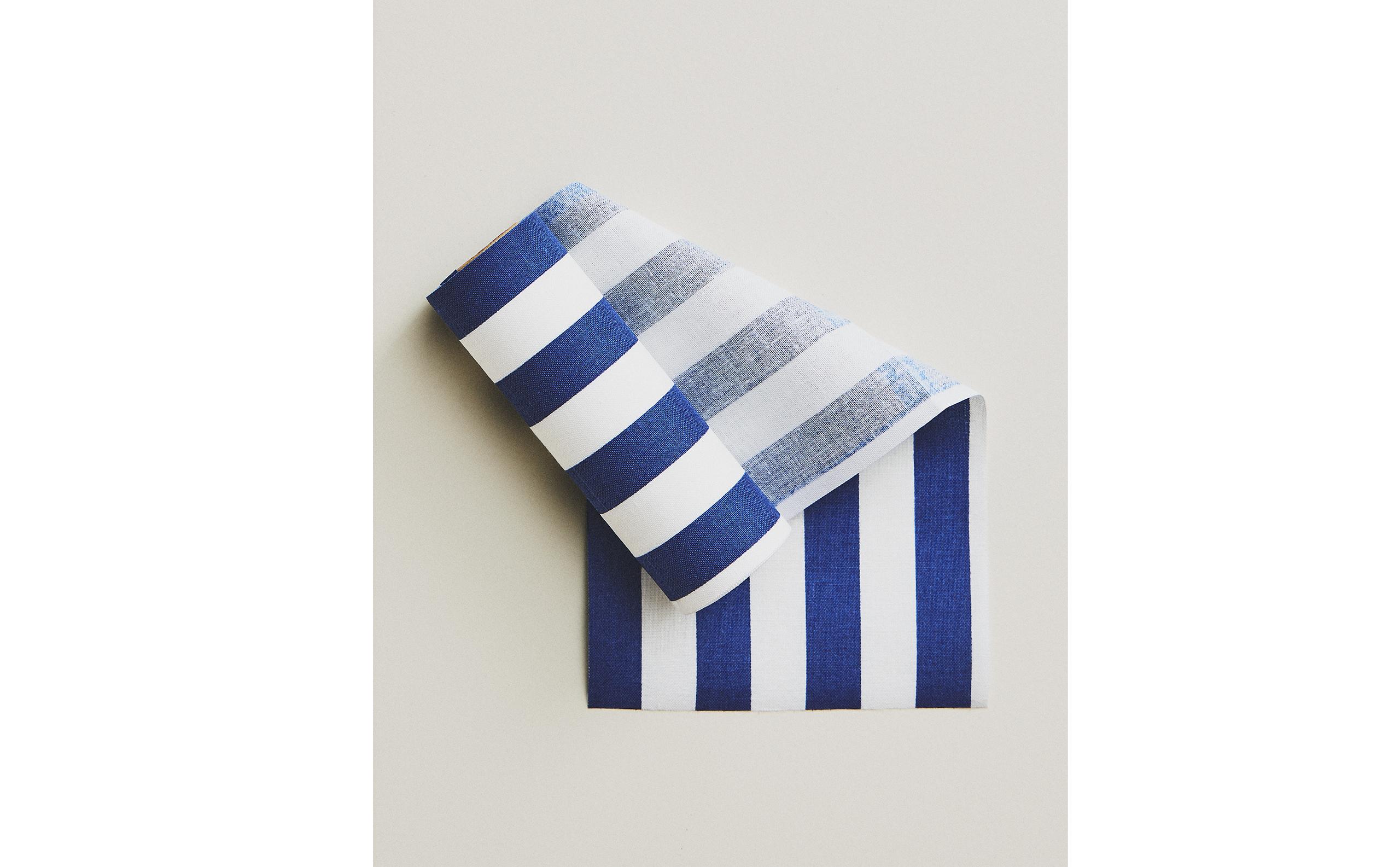 PACK OF STRIPED REUSABLE COTTON NAPKINS (PACK OF 20) product thumbnail 9