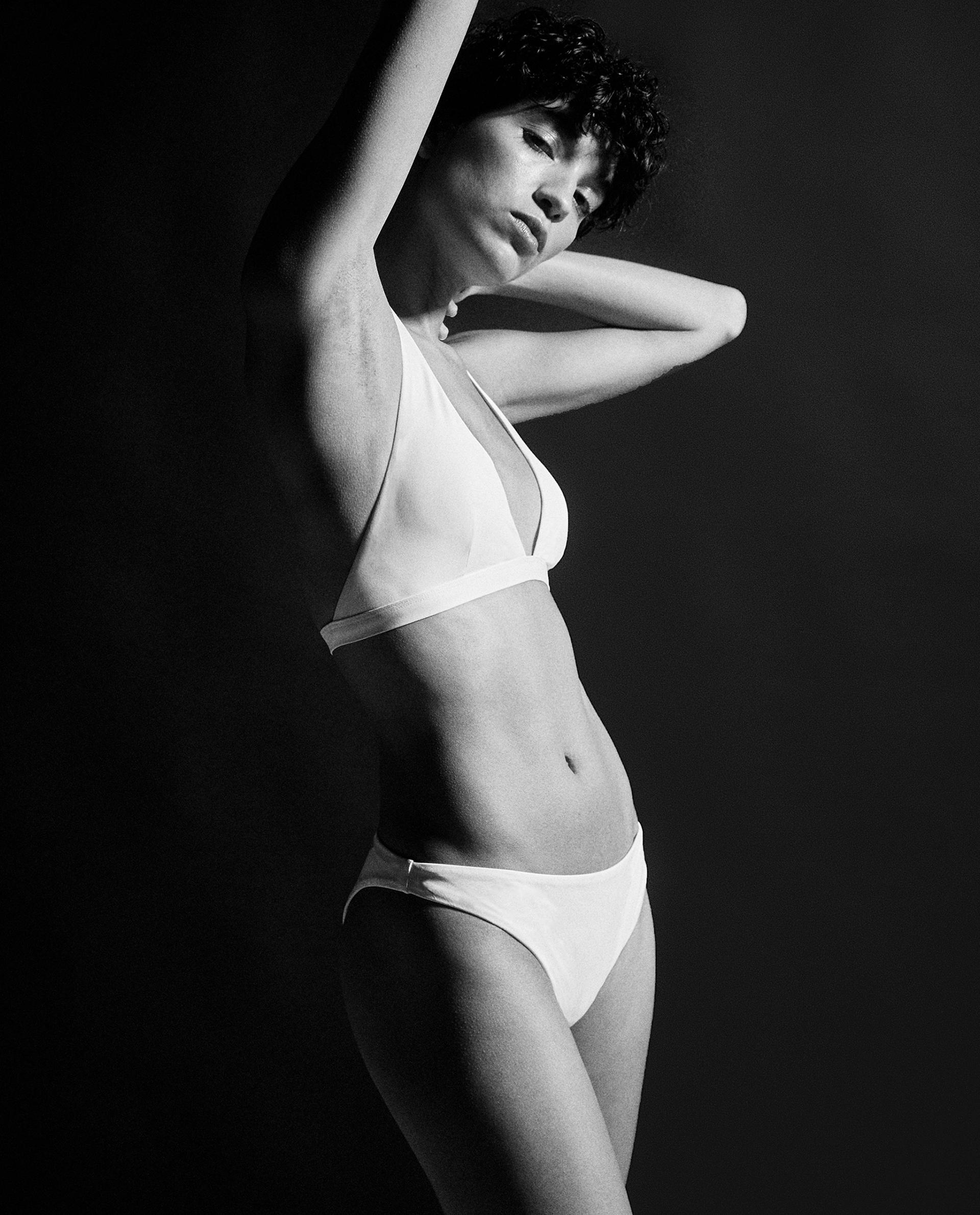 ENFÄRGAD BIKINI