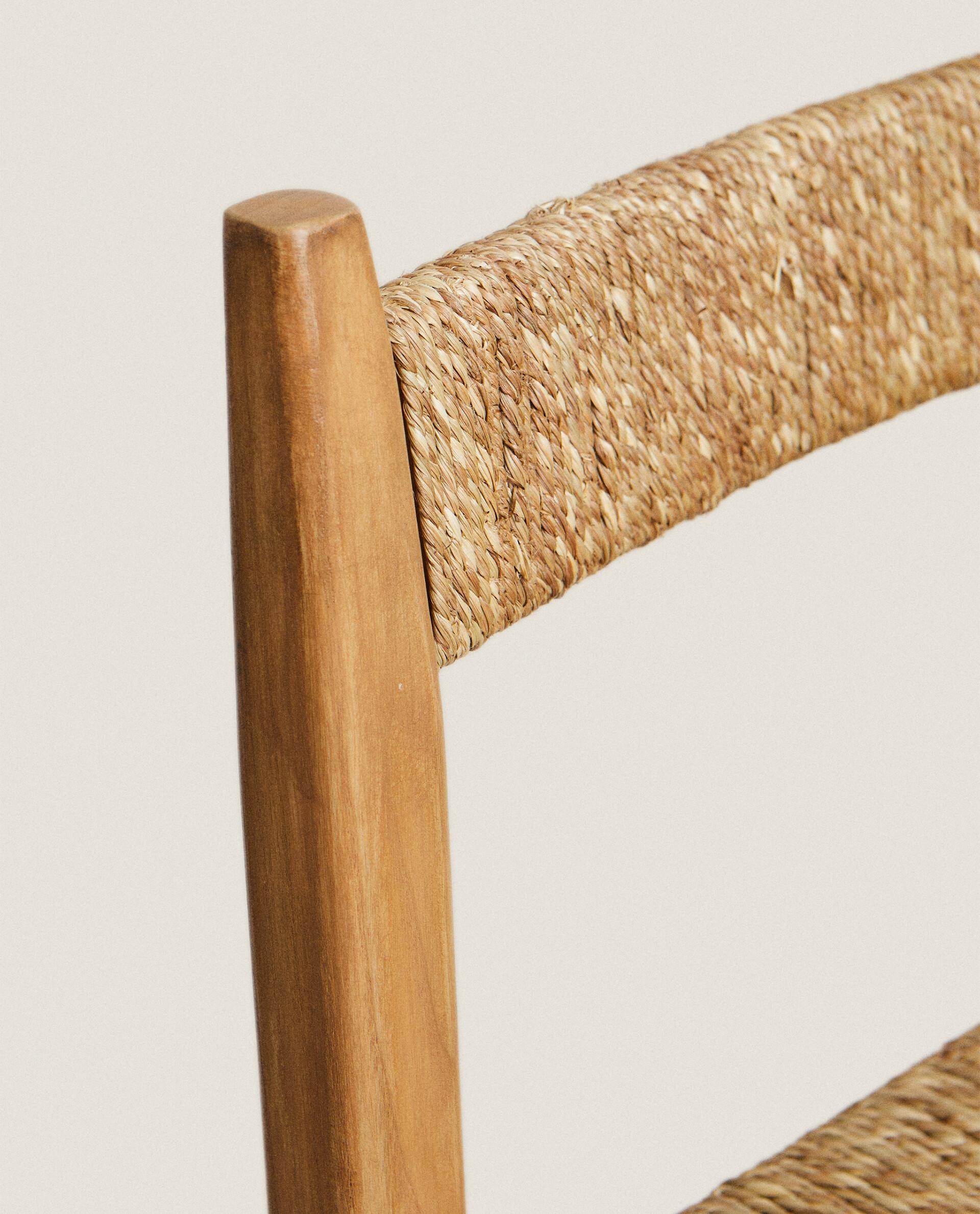 ストーン置時計　モダン　zarahome moda en casa ELM WOOD STOOL | Zara Home United States of America