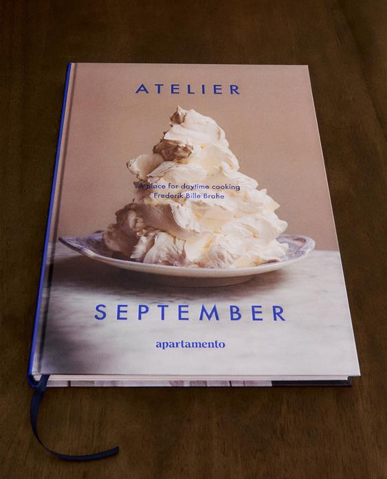КНИГА «ATELIER SEPTEMBER VOL.1» (АНГЛІЙСЬКА)