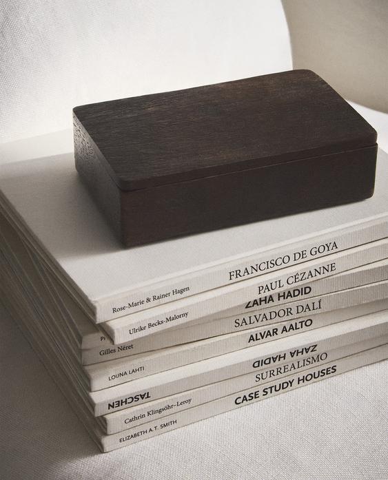 HOLZBOX MIT MAGNET HOLZBOX MIT MAGNET