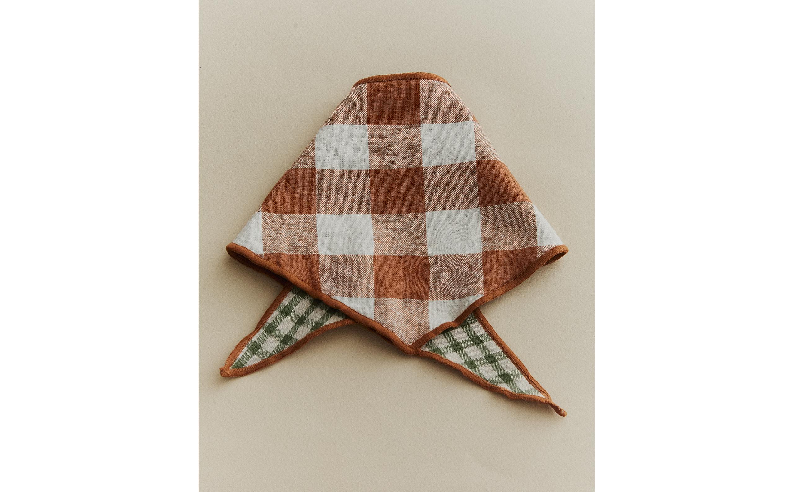 REVERSIBLE CHECK PET BANDANA product thumbnail 2