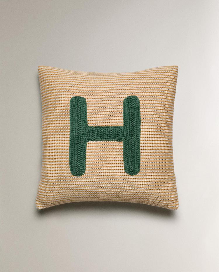KIDS’ EMBROIDERED LETTER H CUSHION
