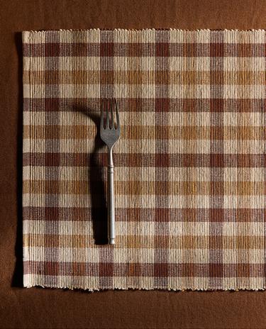 DYED THREAD CHECK PLACEMAT (PACK OF 2)