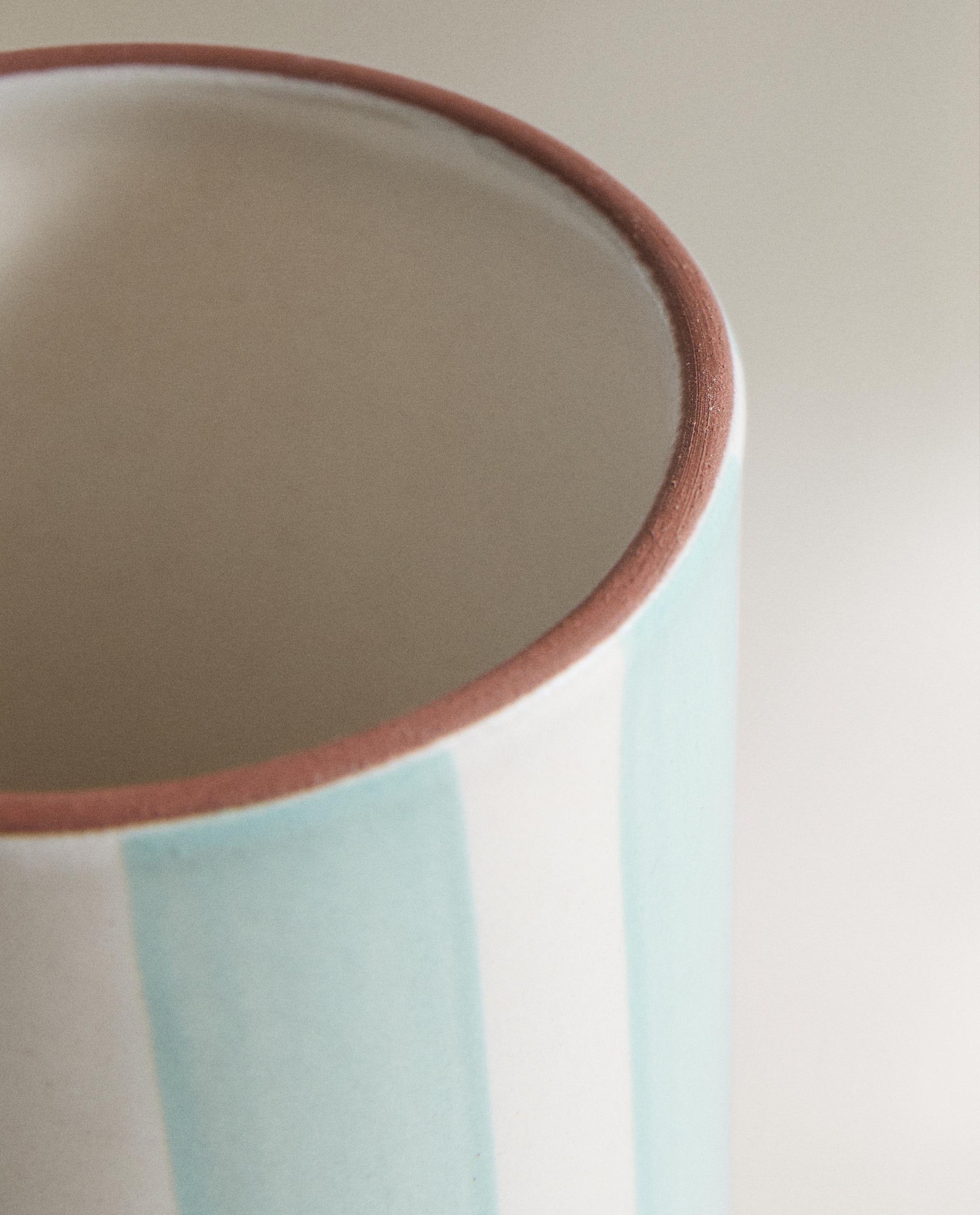 STRIPED CERAMIC TOOTHBRUSH HOLDER product thumbnail 8