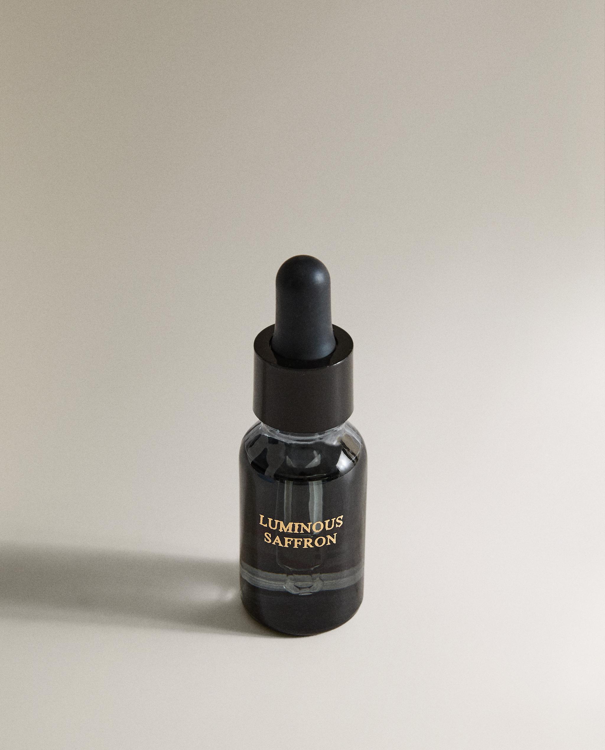 (15 ML) LUMINOUS SAFFRON ESSENTIAL OIL product thumbnail 3