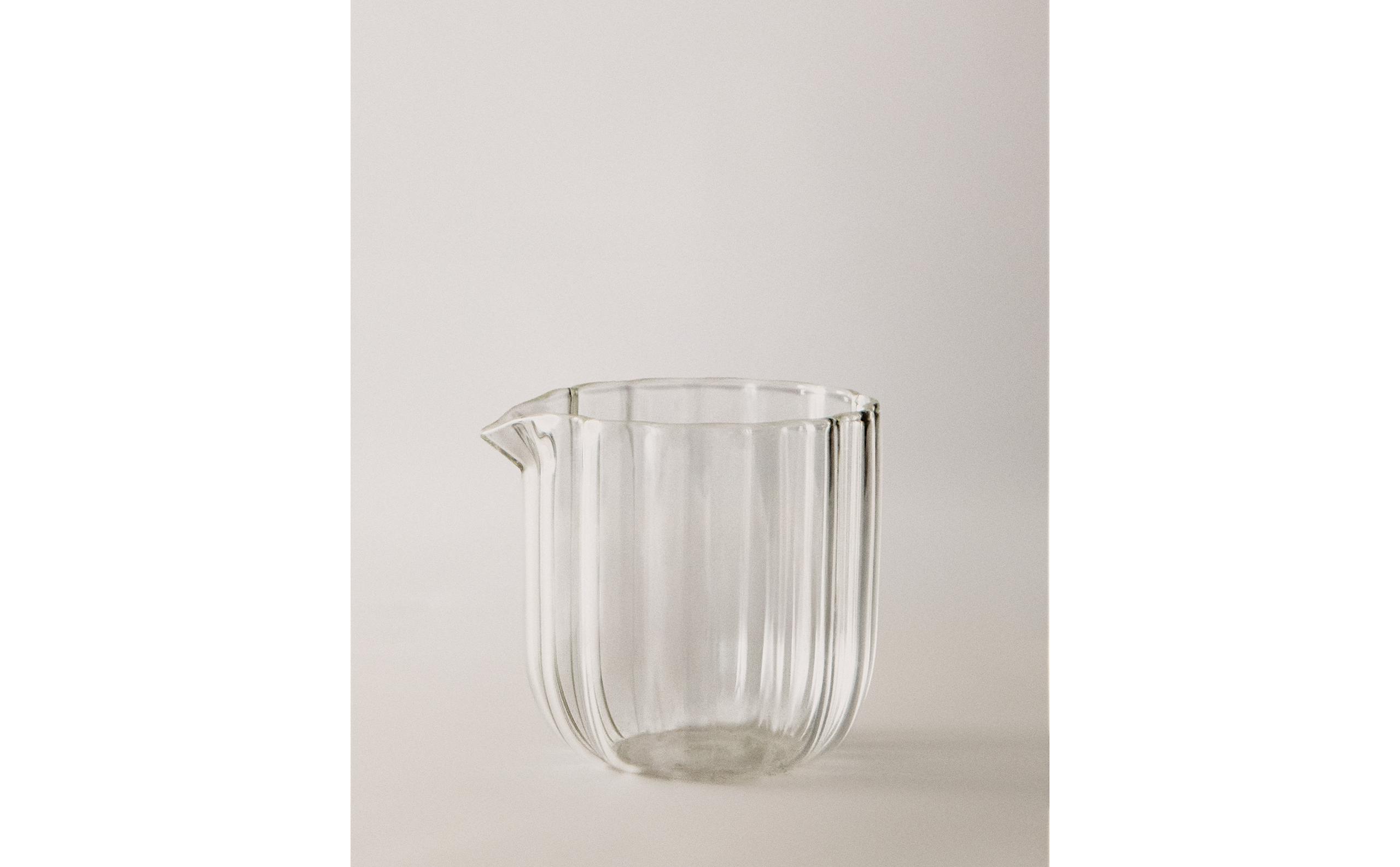 ジャグ、ボトル、デキャンタ | Zara Home 日本/Japan