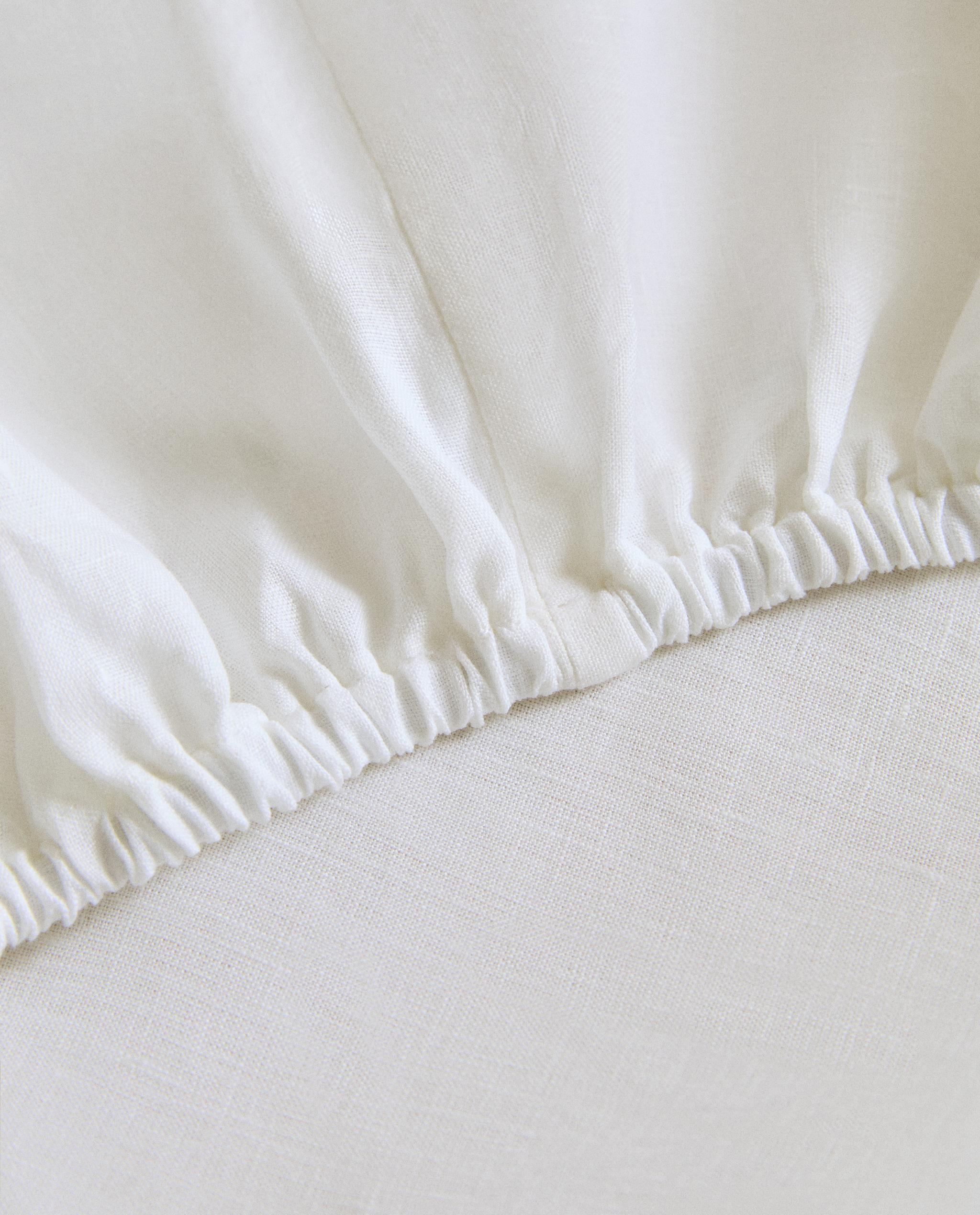 HEMSTITCHED LINEN FITTED SHEET product thumbnail 3
