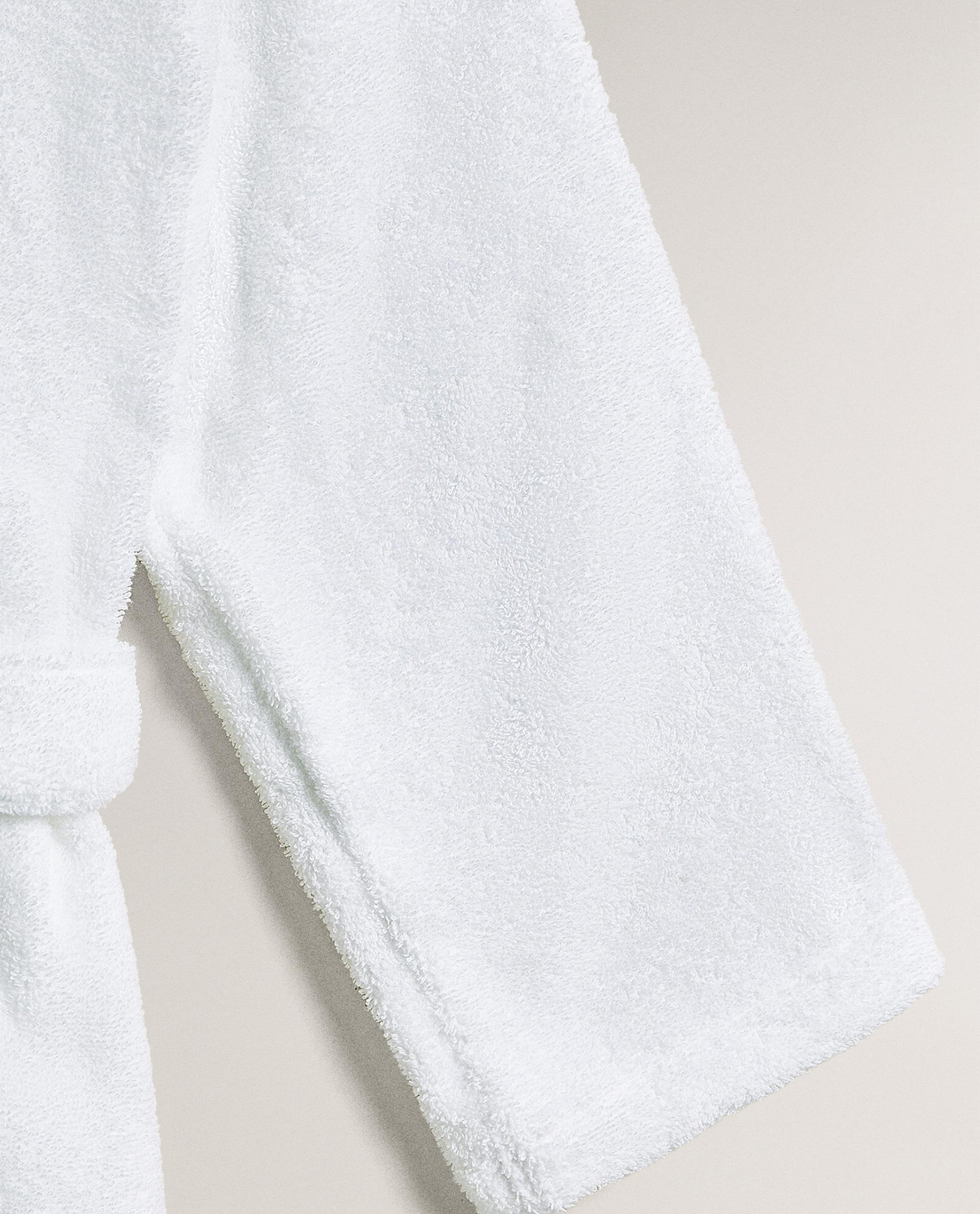 【604SERVICE】 HARD TO GET CLASSIC TOWELLING ROBE IN WHITE 150639383173257__35912.