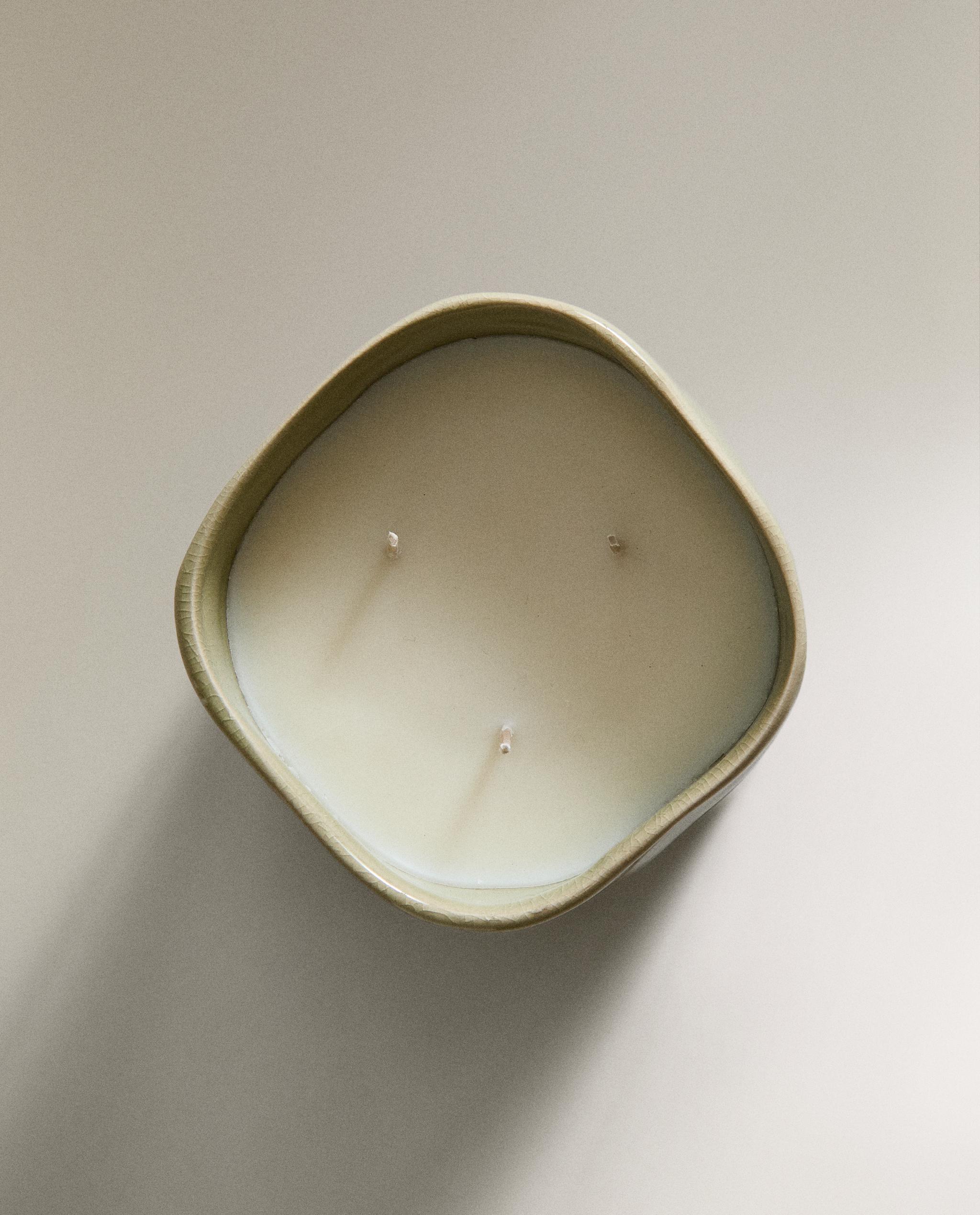 FLORAL SCENTED CANDLES product thumbnail 11