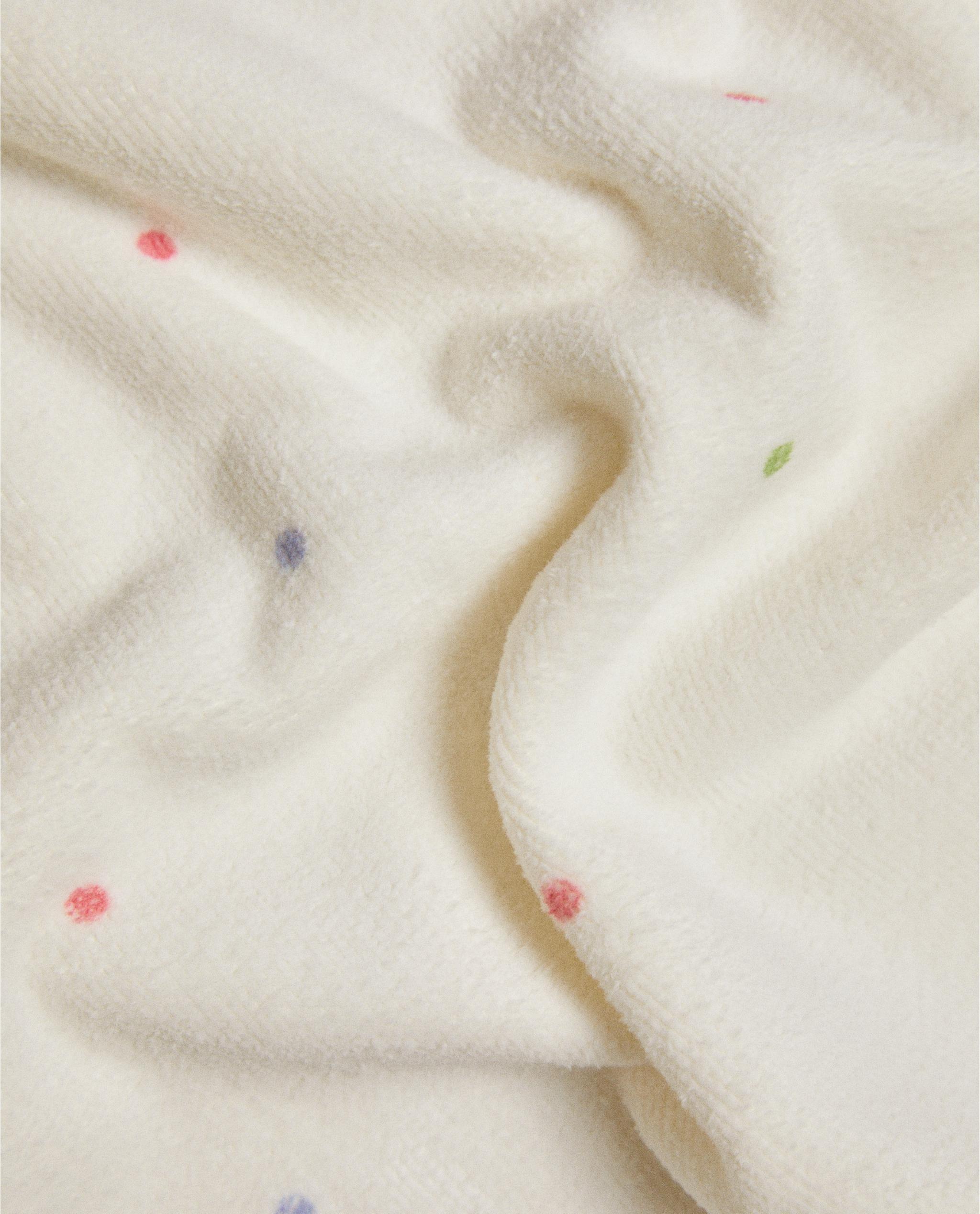 KIDS' VELOUR POLKA DOT TOWEL product thumbnail 4