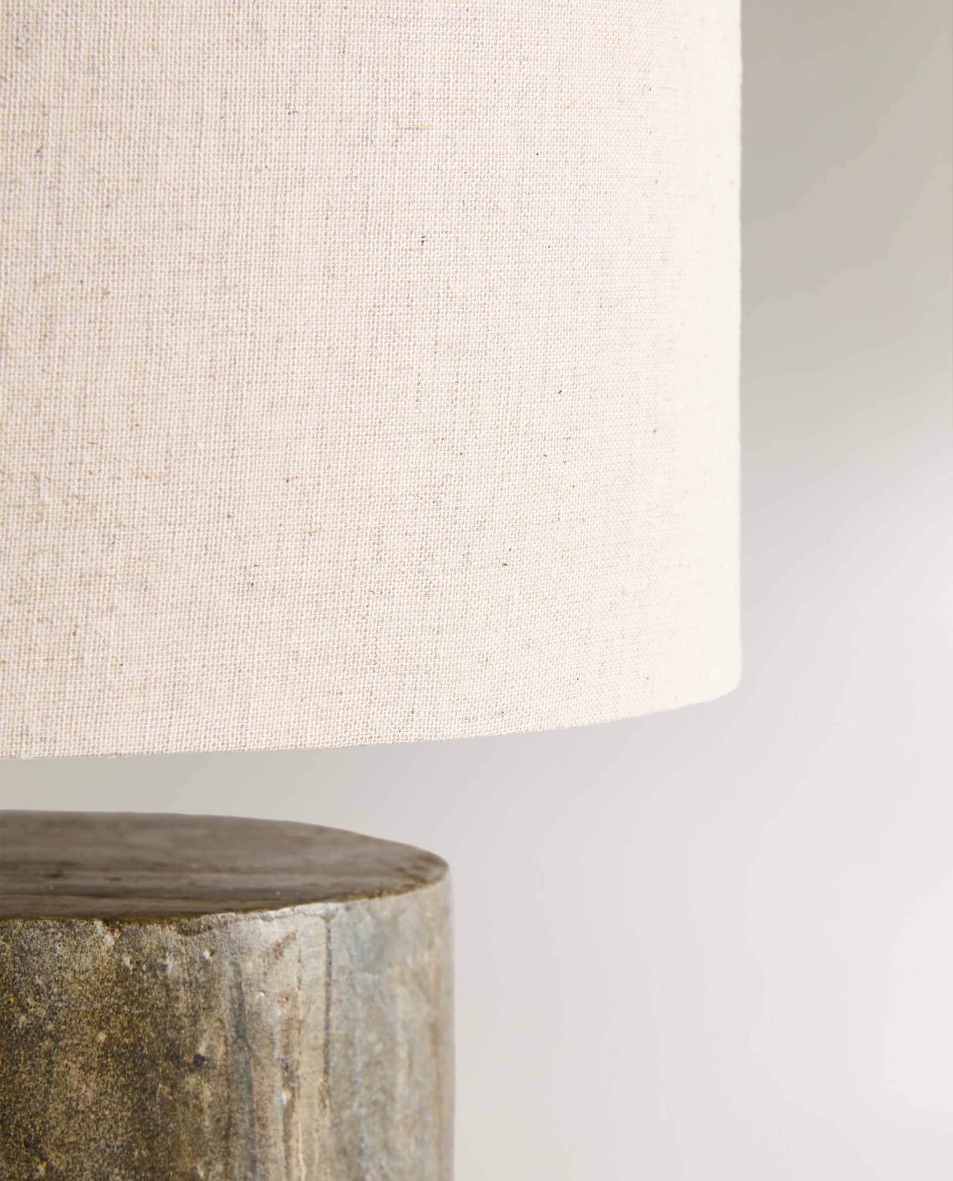 SLATE TABLE LAMP