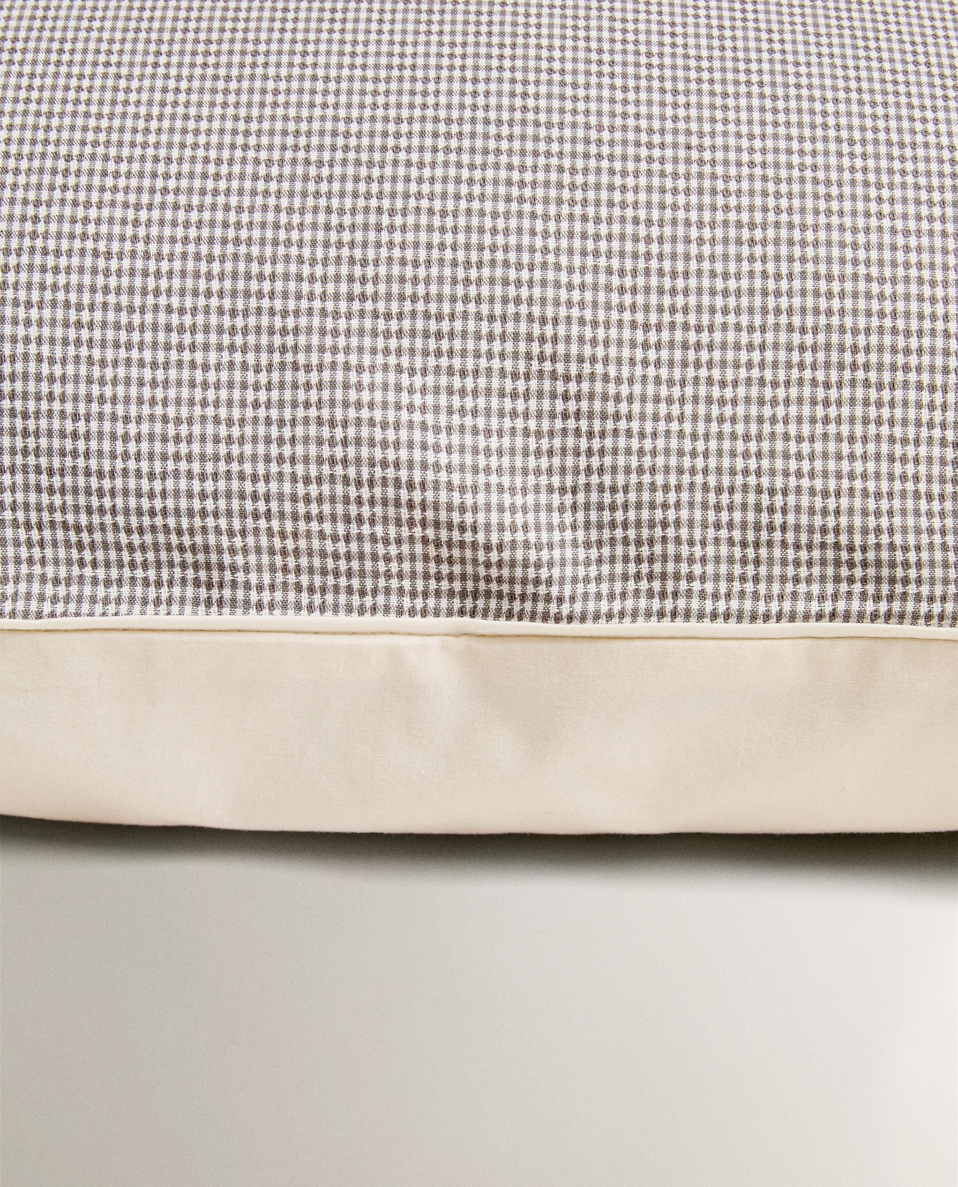 CHILDREN'S CHECK PILLOWCASE