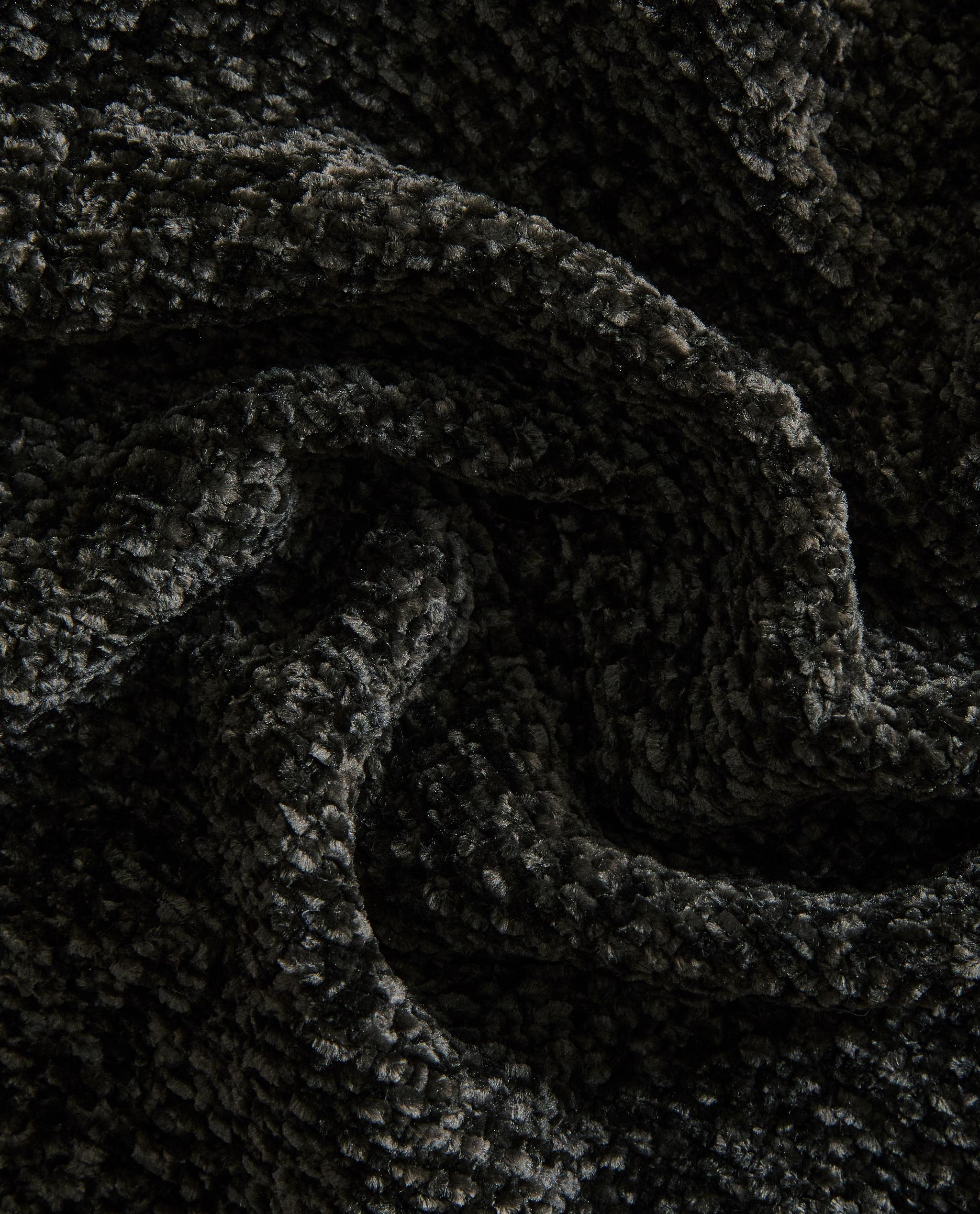 CHUNKY CHENILLE THROW product thumbnail 19