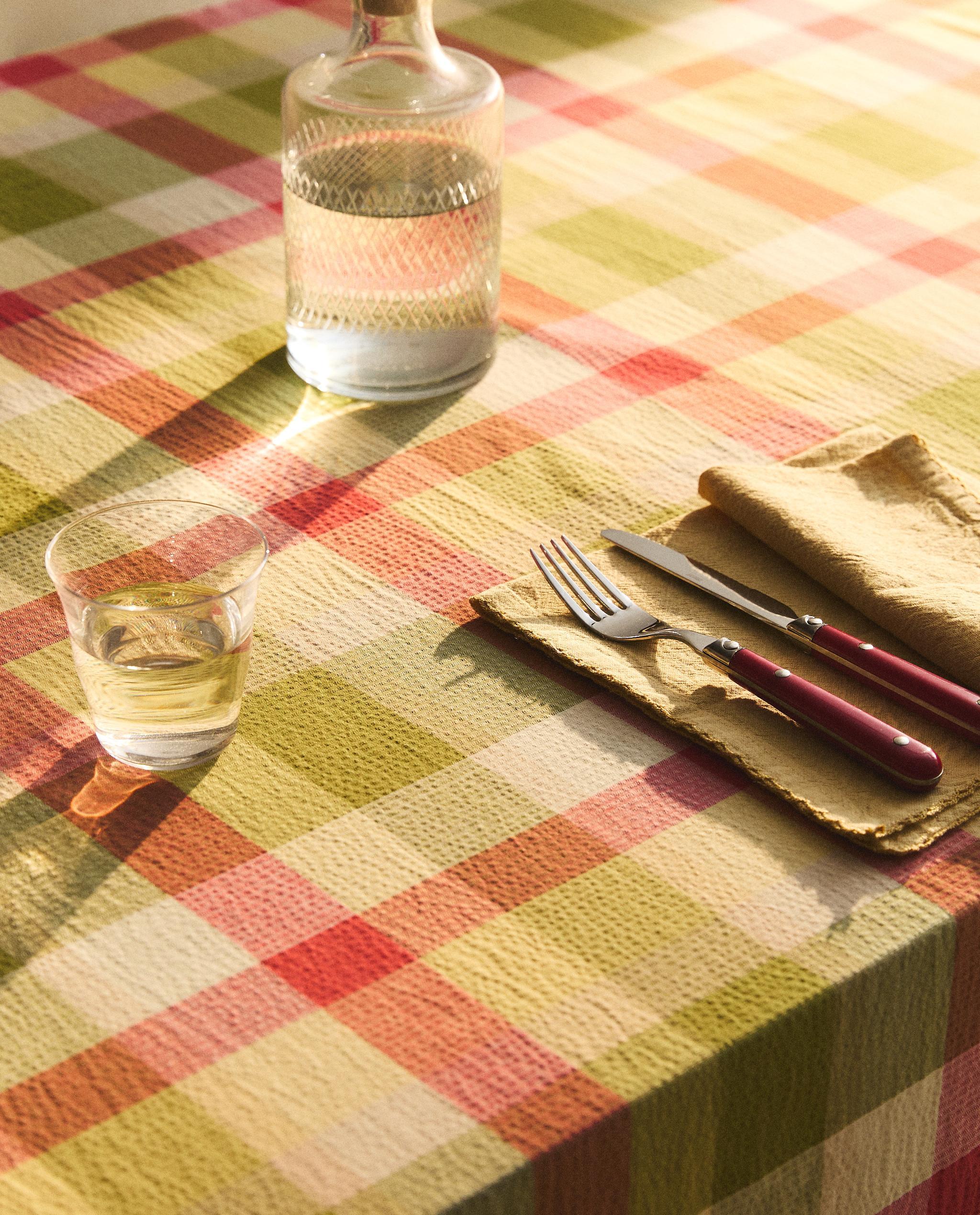 CHECK COTTON TABLECLOTH
