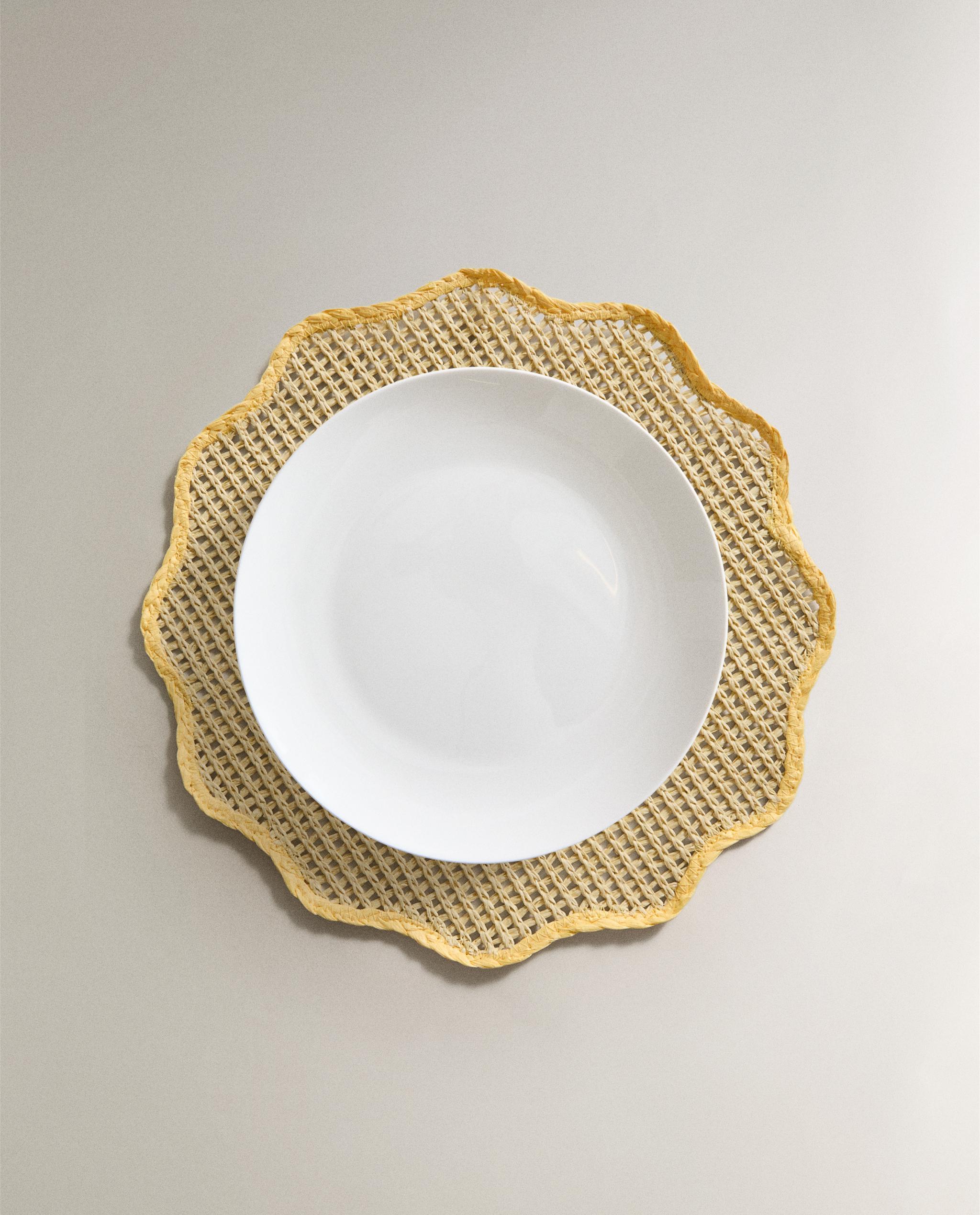 YELLOW FLORAL PAPER PLACEMAT product thumbnail 5