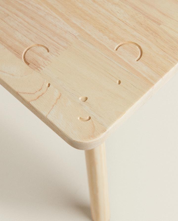 BEAR WOOD TABLE