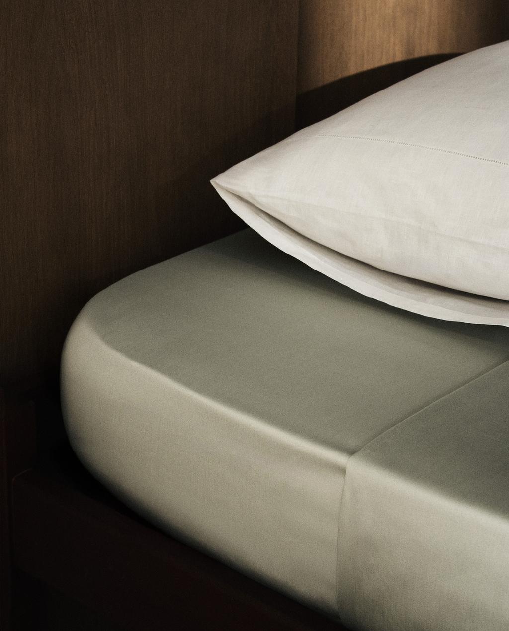 SATEEN FITTED SHEET | 40 CM HIGH (500 THREAD COUNT) SATEEN FITTED SHEET | 40 CM HIGH (500 THREAD COUNT)