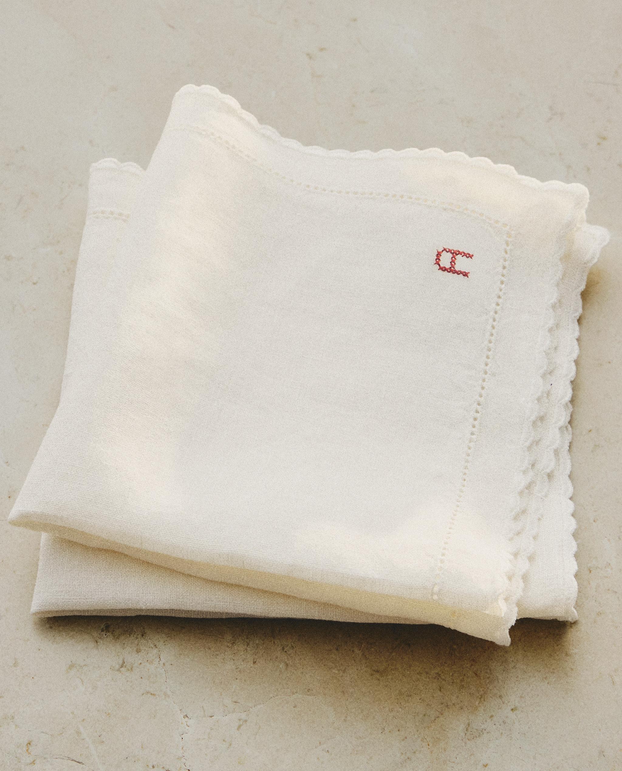 TOWEL WITH EMBROIDERED LINEN BORDER product thumbnail 11