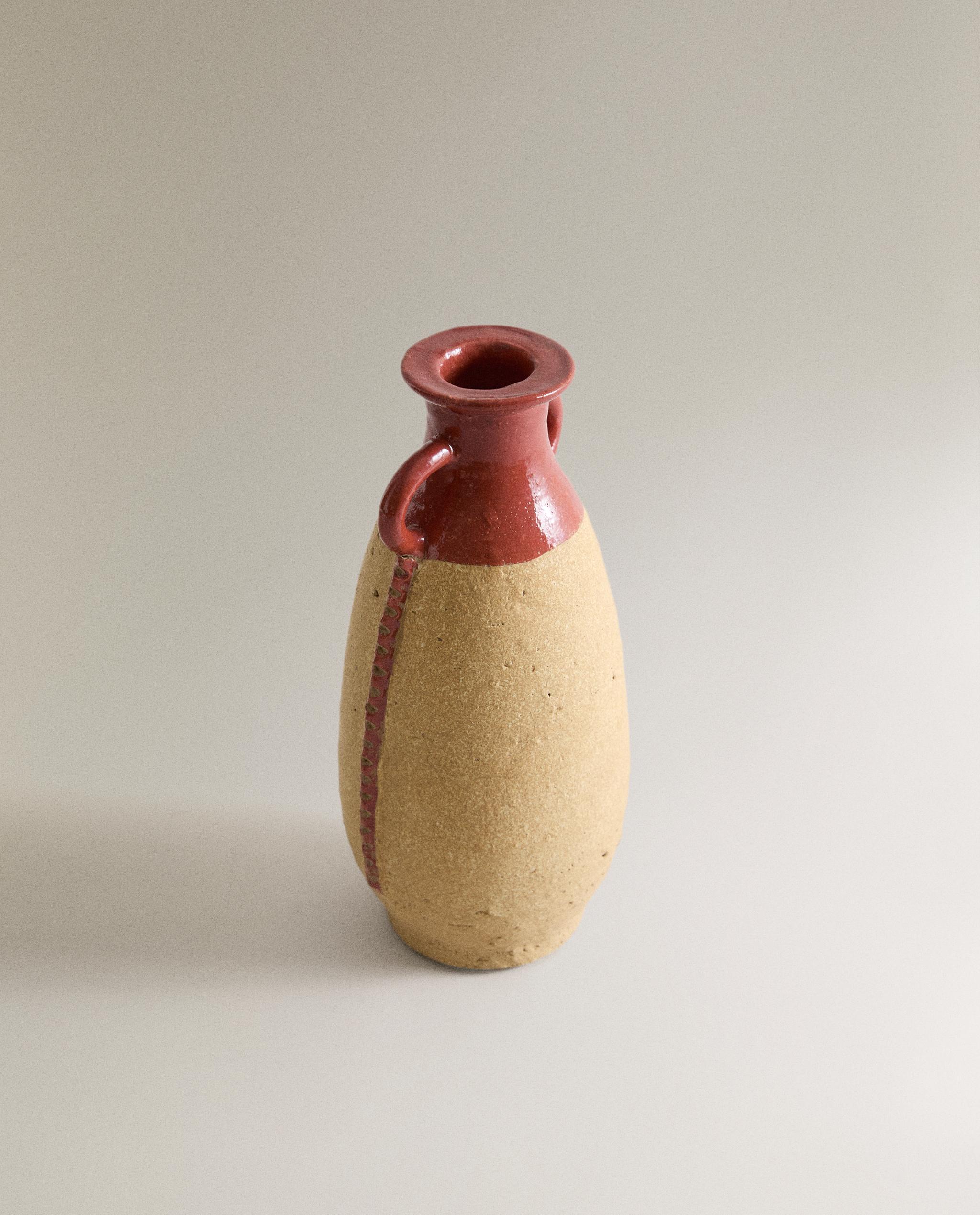 DECORATIVE TERRACOTTA VASE WITH HANDLES product thumbnail 7