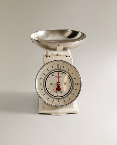 ميزان على الطراز الريترو