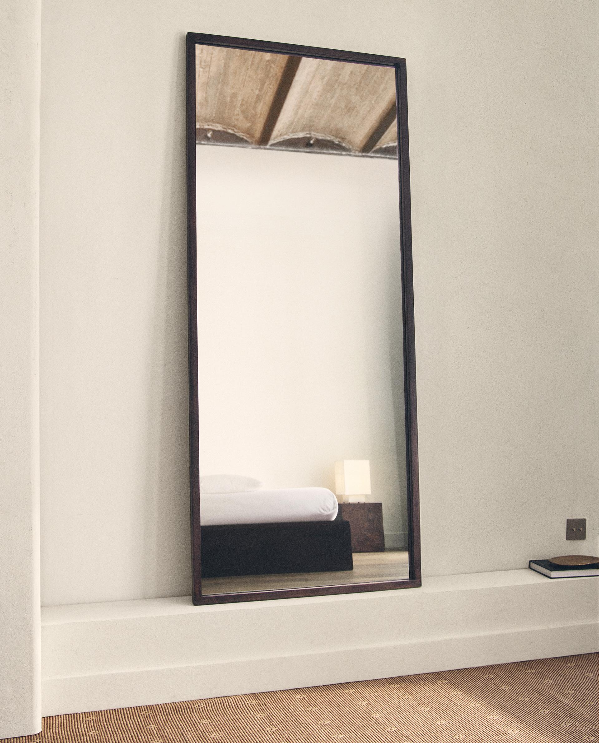 POLI MIROIR SUR PIED CADRE BOIS POLI MIROIR SUR PIED CADRE BOIS