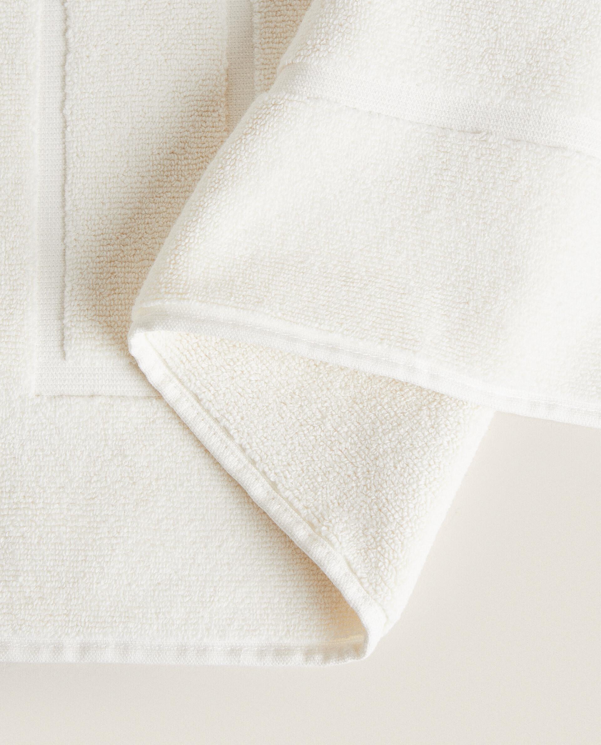 COTTON BATH MAT product thumbnail 13