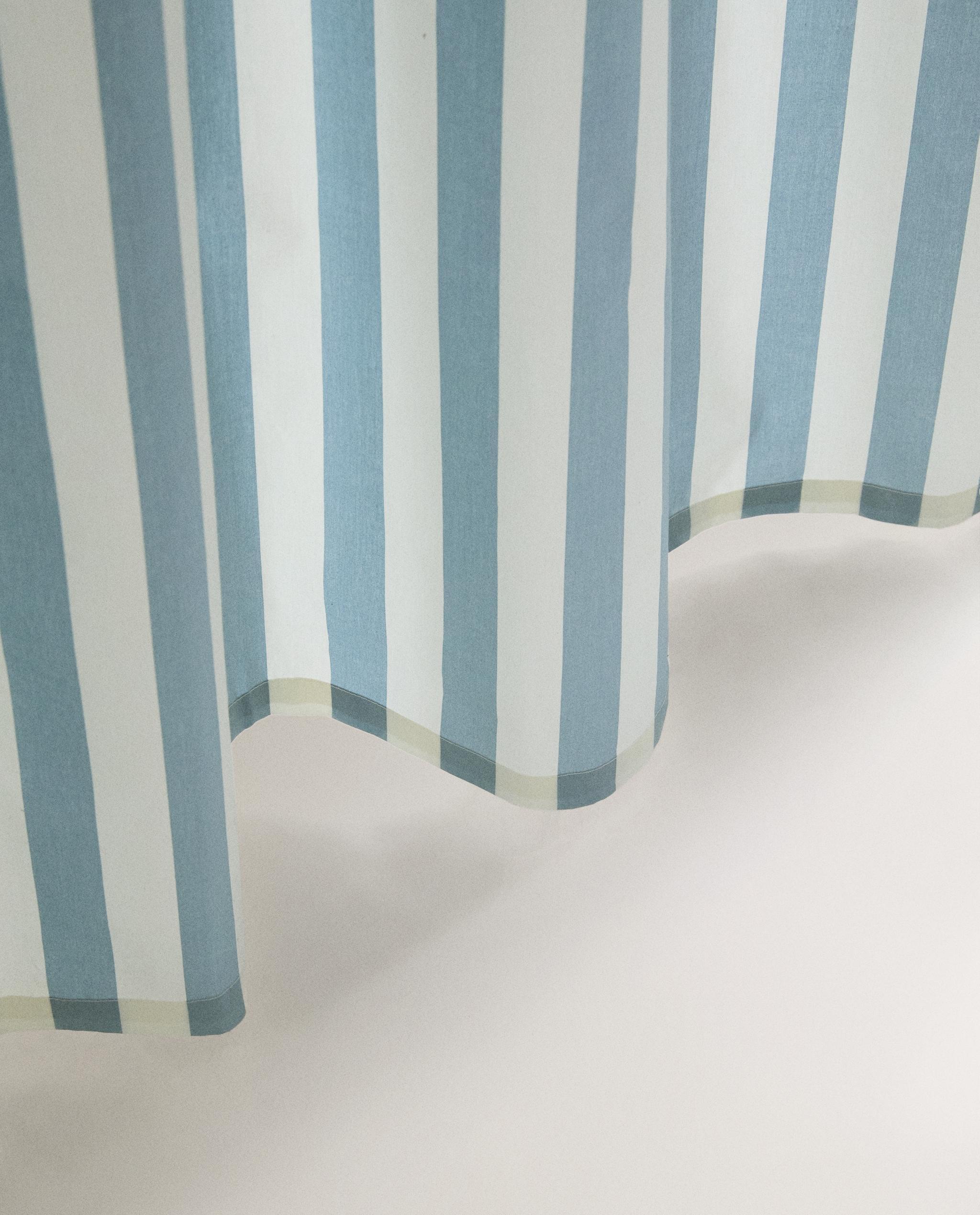 STRIPED SHOWER CURTAIN product thumbnail 5