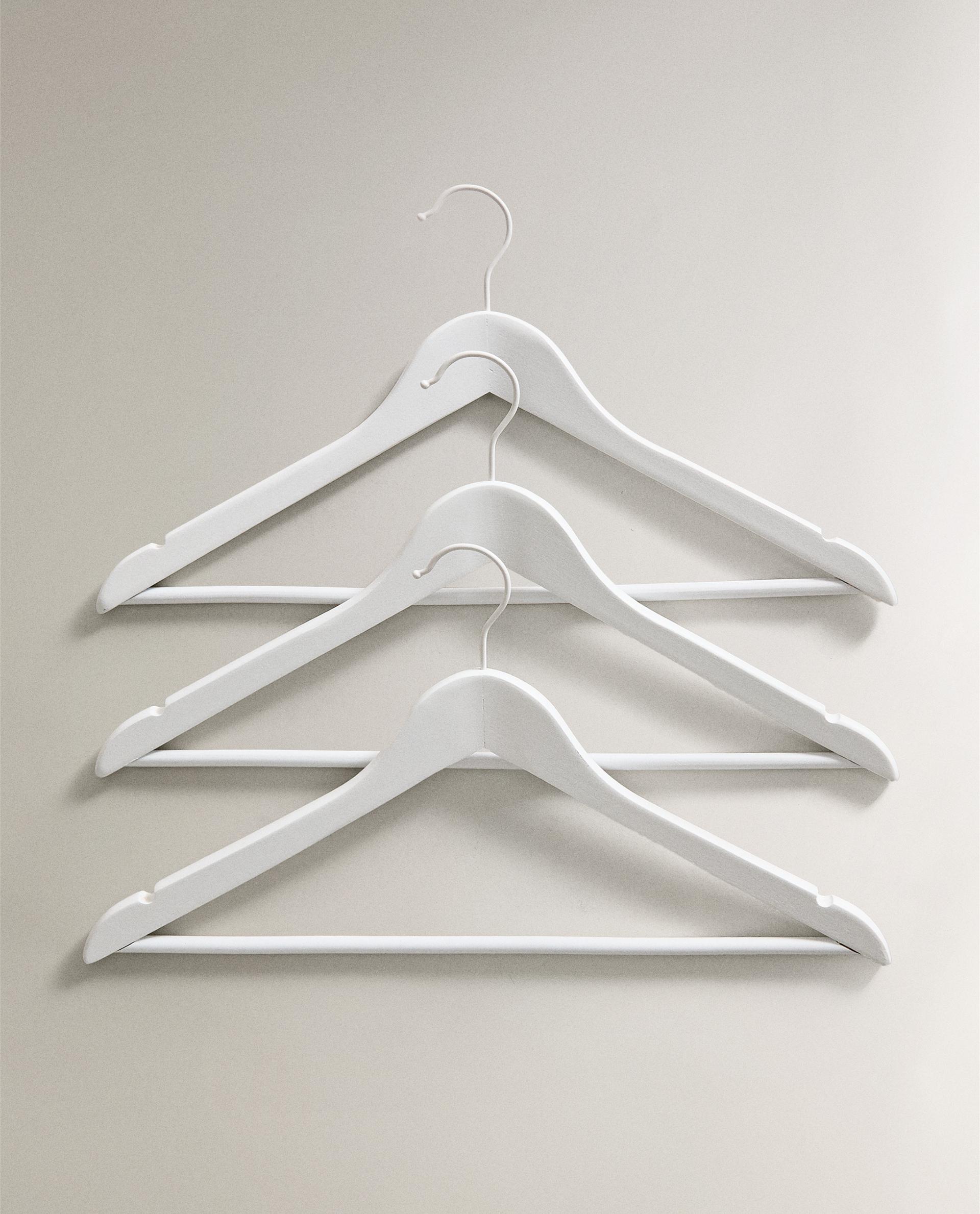 ラッカーウッド ハンガー x 3 | Zara Home 日本/Japan