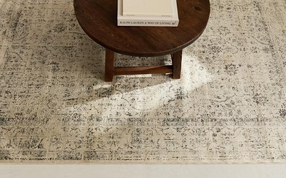 VINTAGE-EFFECT RUG