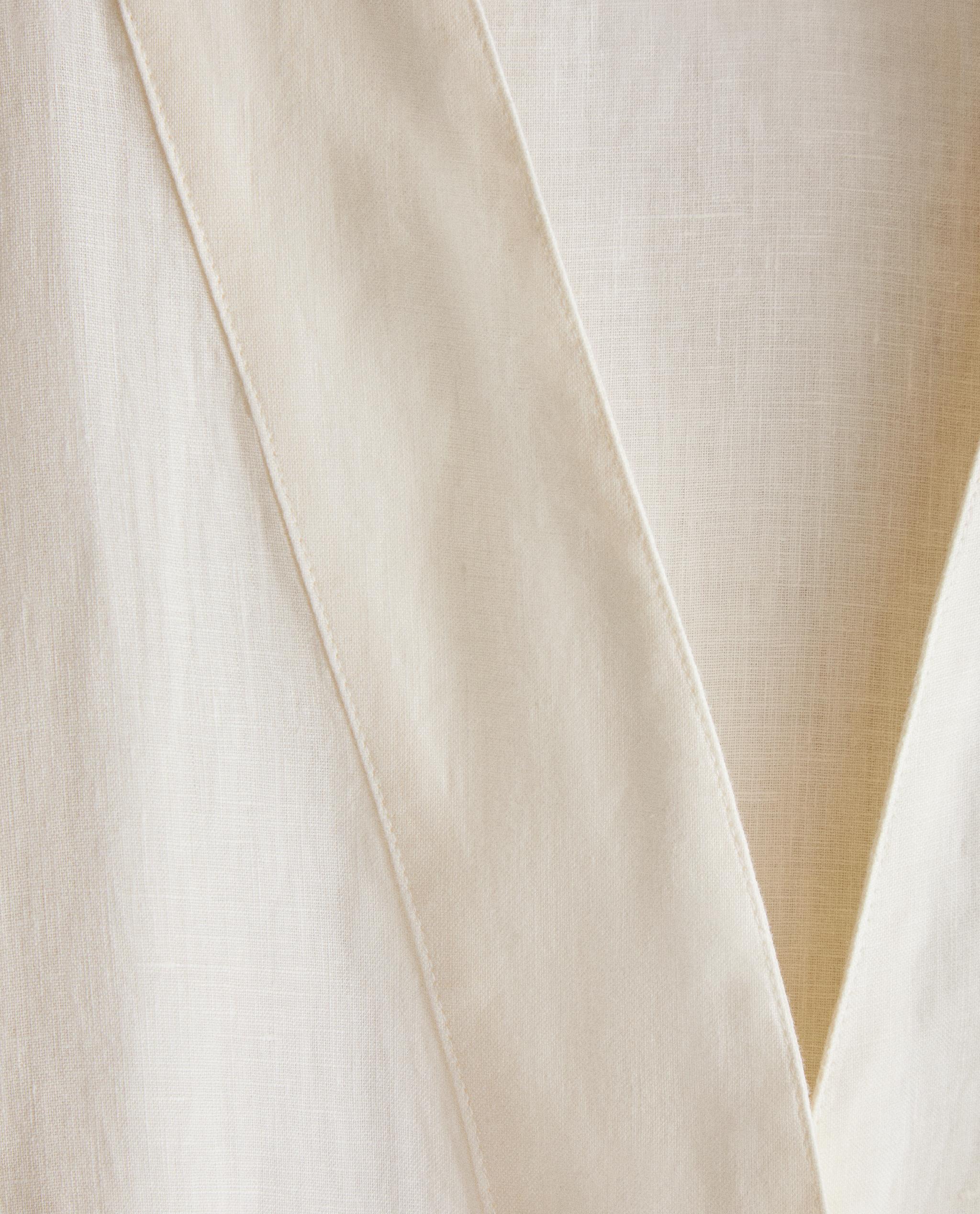 LINEN DRESSING GOWN product thumbnail 10
