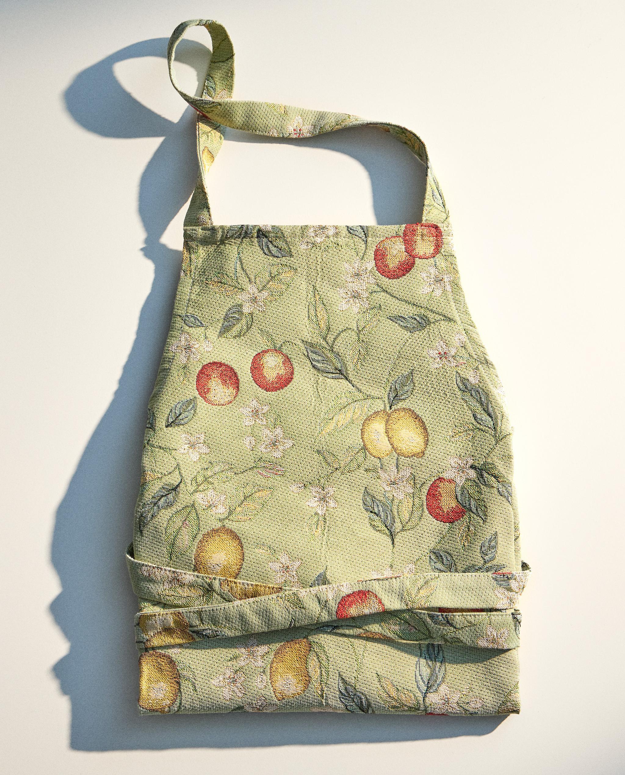 JACQUARD FRUIT APRON product thumbnail 8