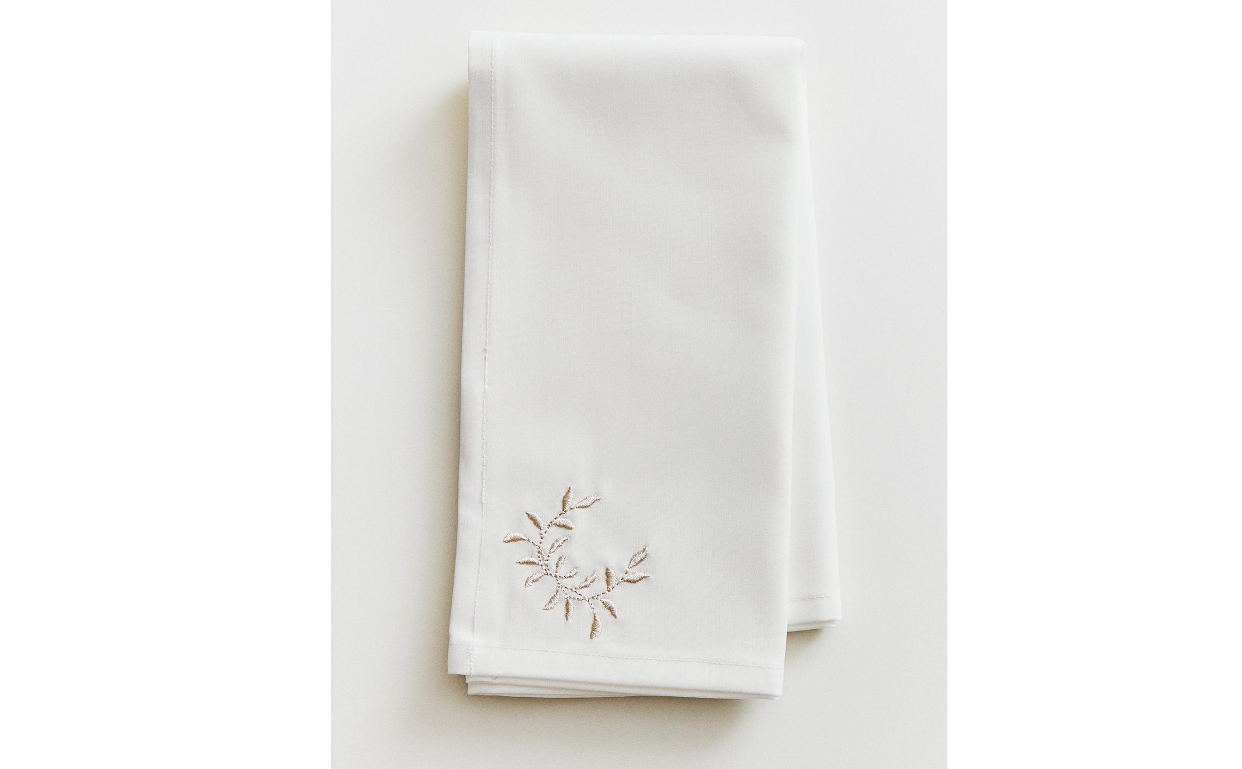PACK OF PLANT EMBROIDERY NAPKINS (PACK OF 2) product thumbnail 10