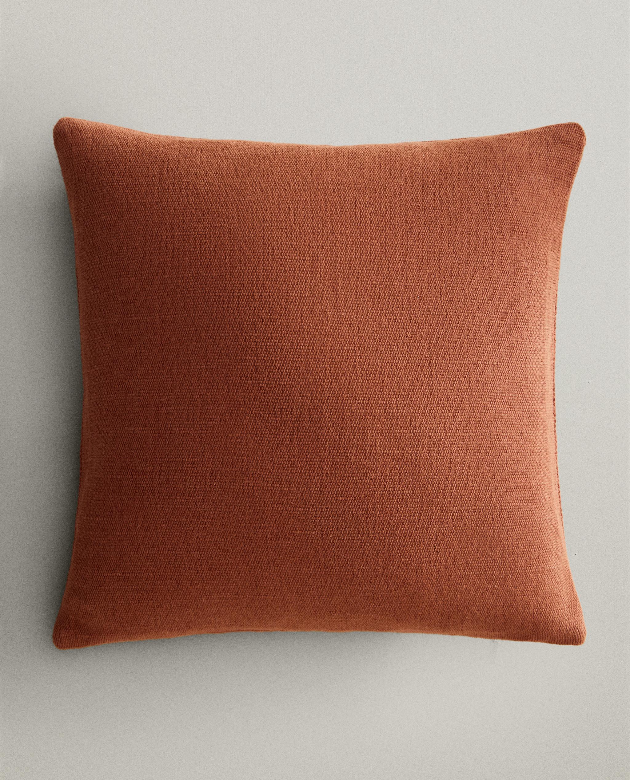 JUTE AND COTTON CUSHION COVER