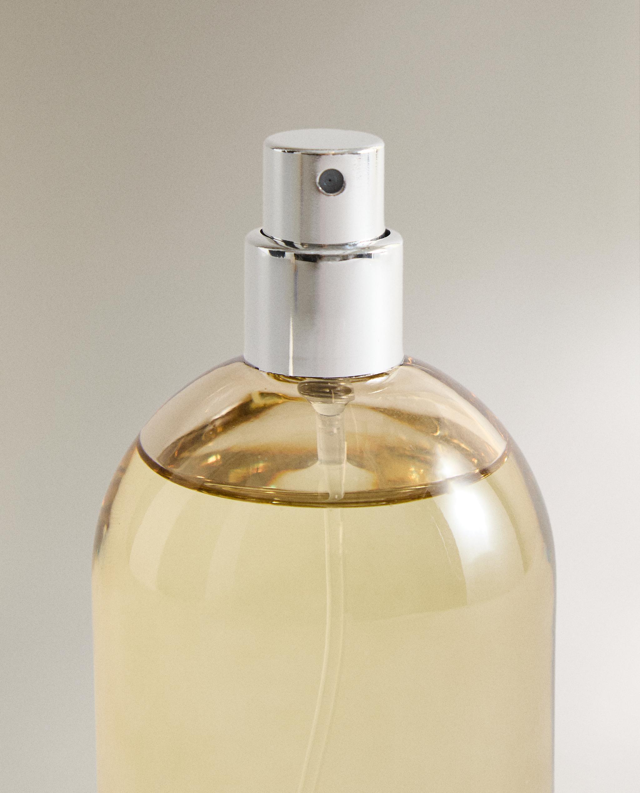 (100 ML) CLEAN BLOSSOM AIR FRESHENER SPRAY product thumbnail 3