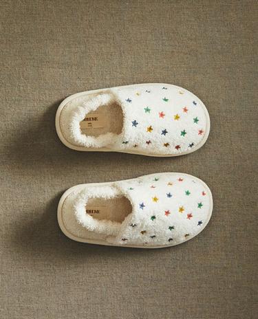 STAR PRINT TERRY BATHROOM SLIPPERS