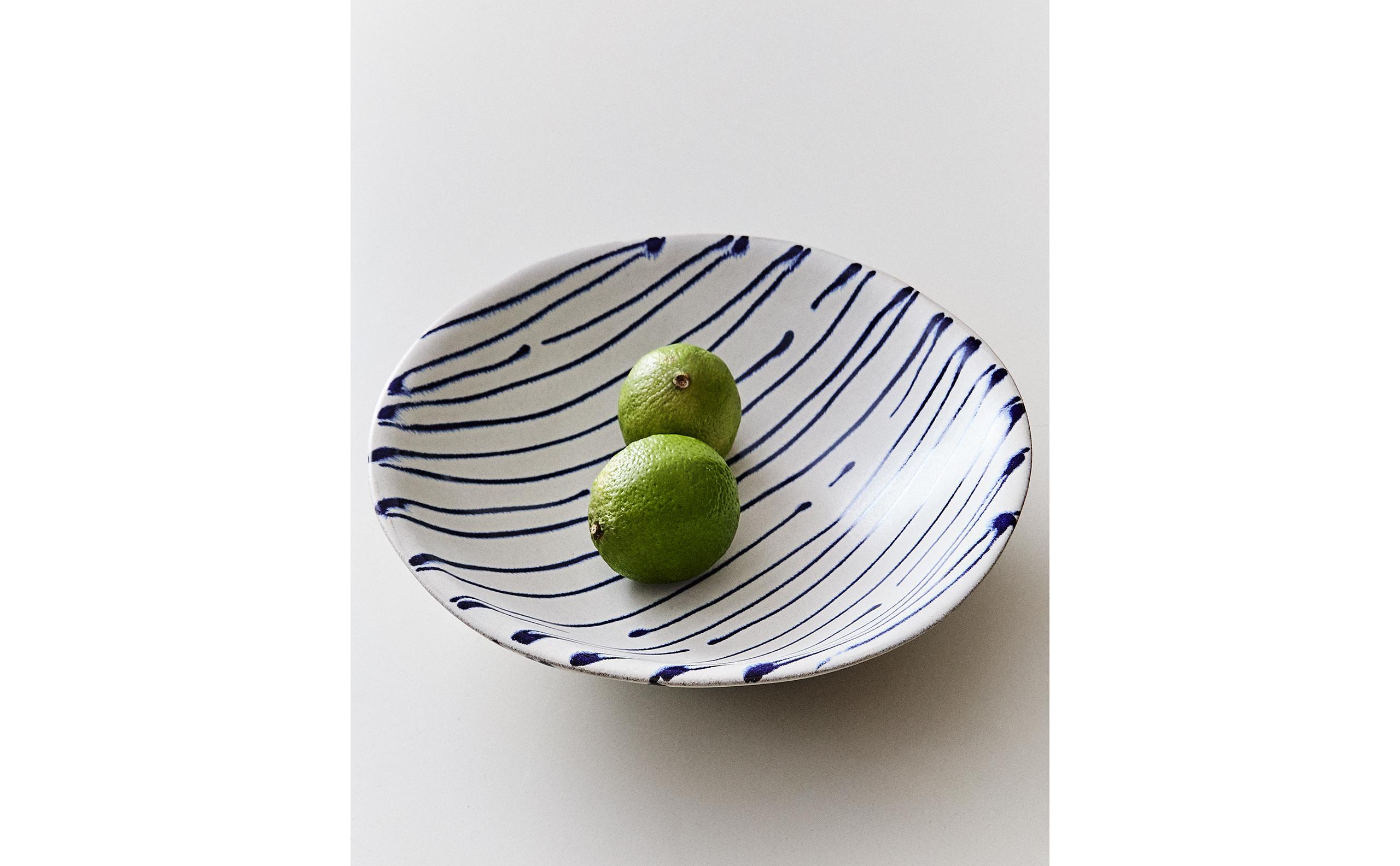STRIPED EARTHENWARE SALAD BOWL product thumbnail 9