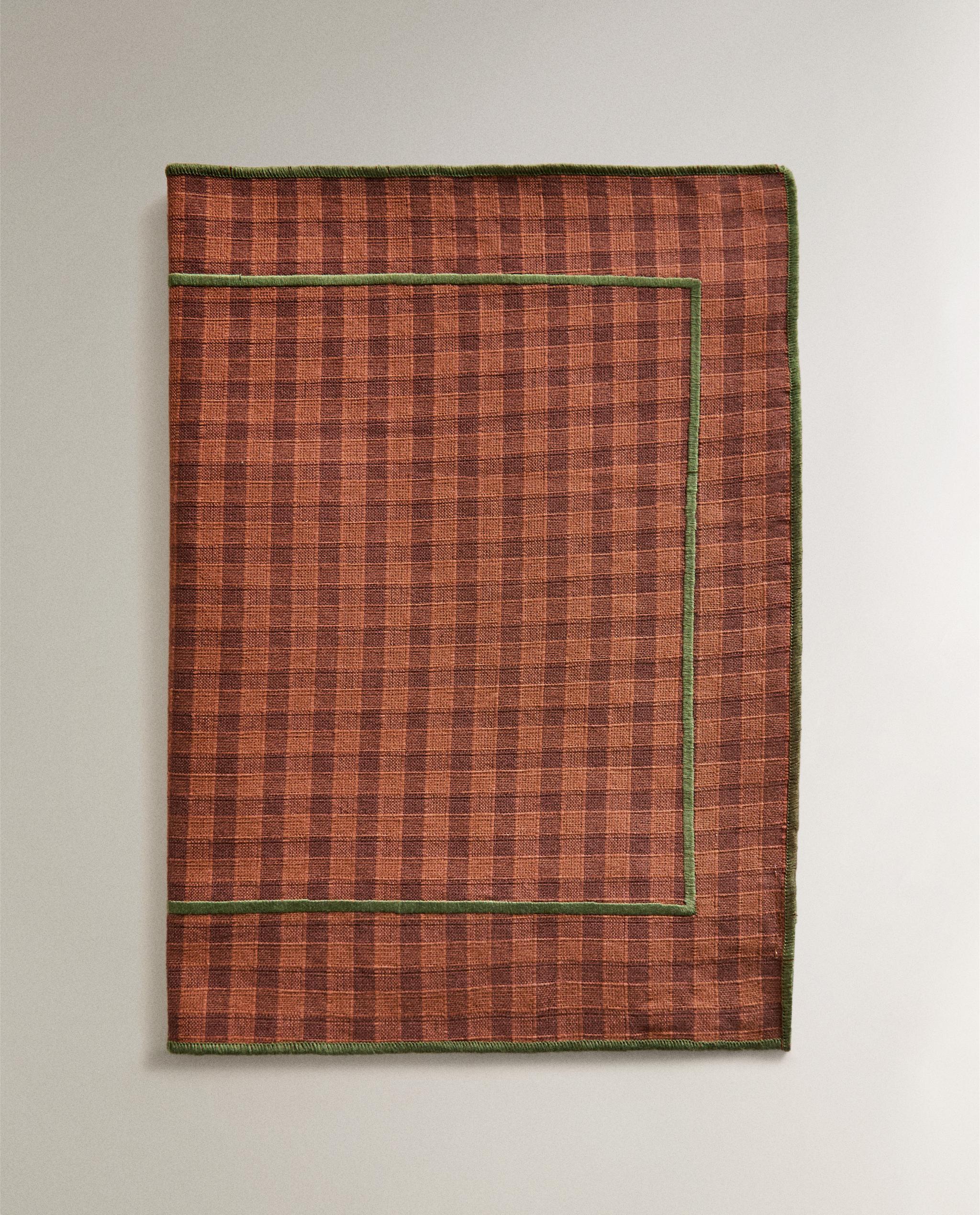 CHECK PLACEMAT WITH TOPSTITCHING product thumbnail 13