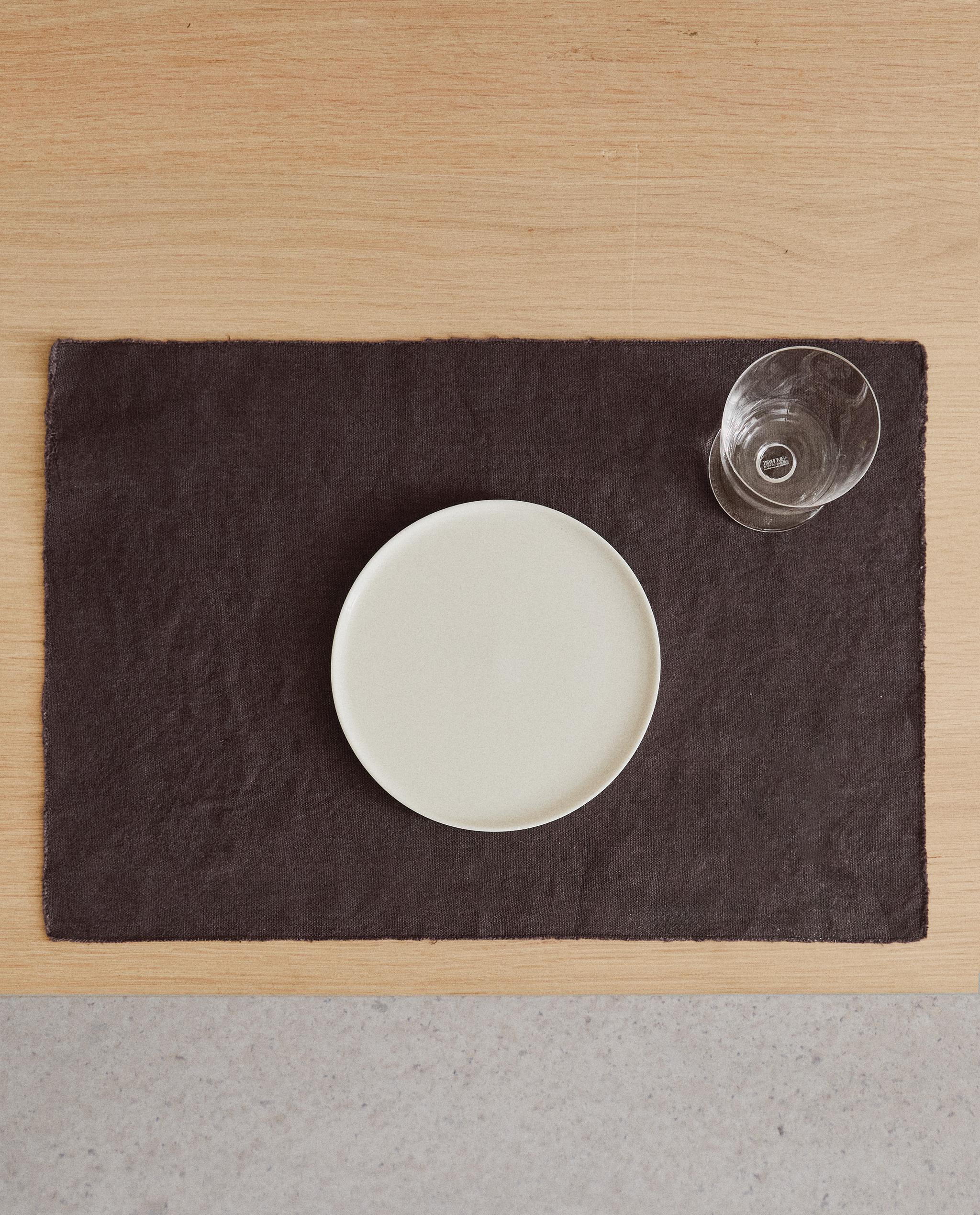 PLACEMAT 01 product thumbnail 4
