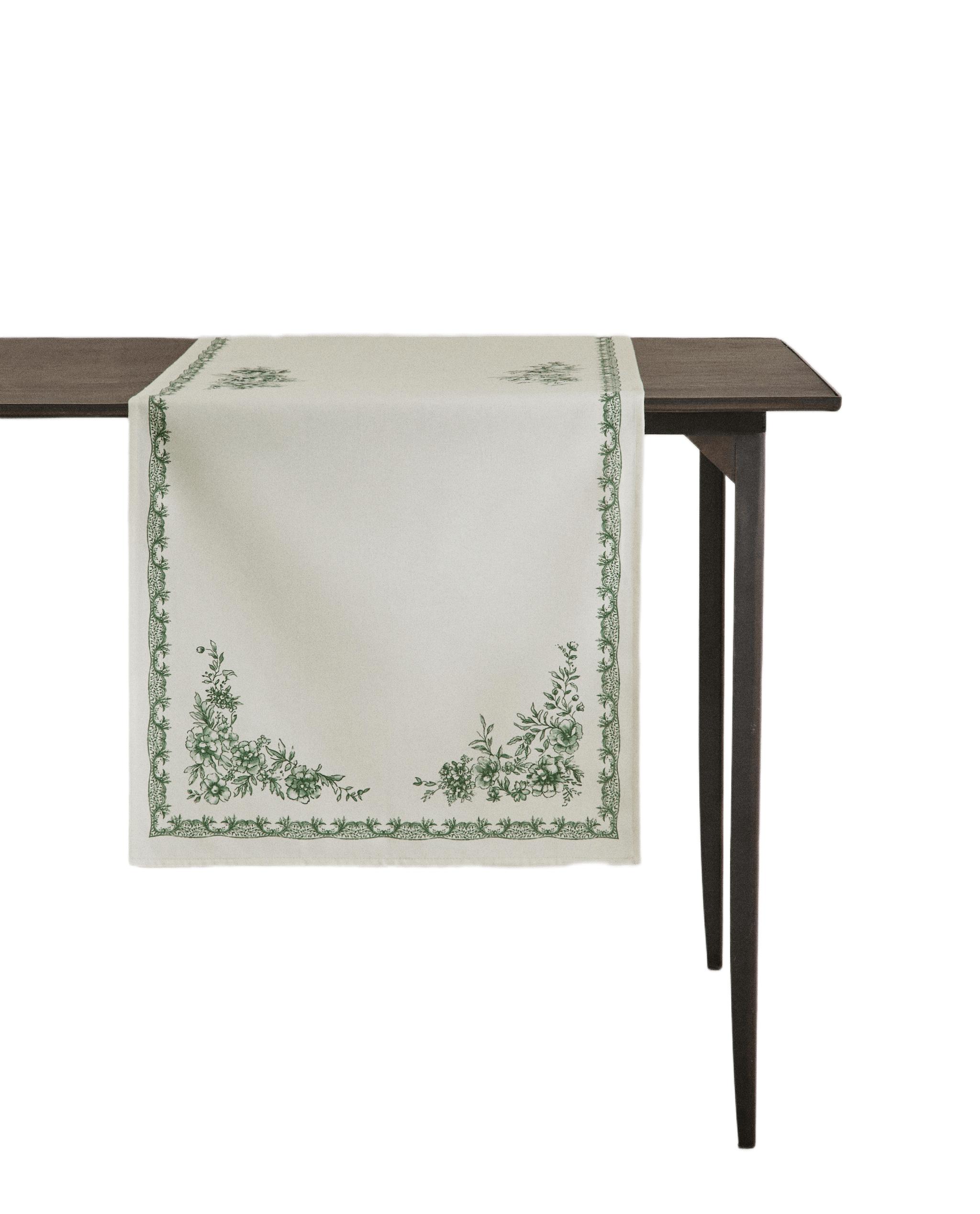 PRINTED SATEEN TABLE RUNNER product thumbnail 10