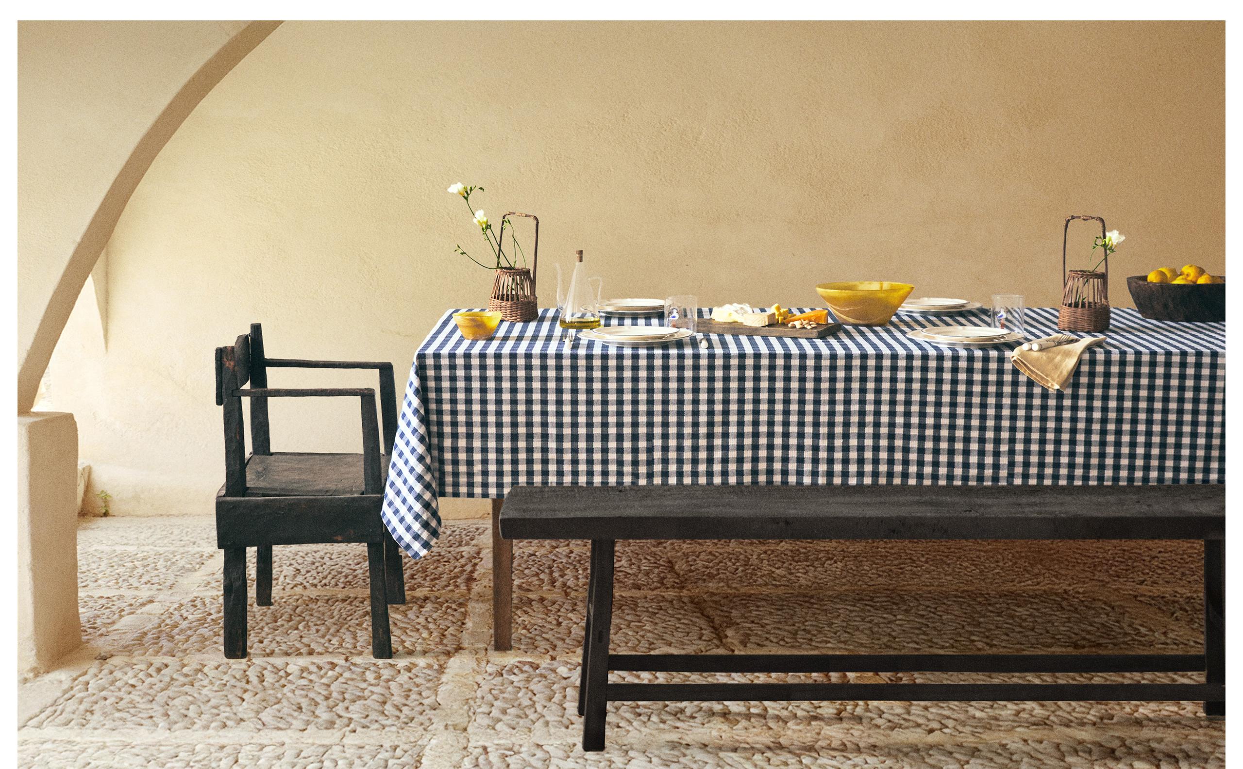 GINGHAM TABLECLOTH